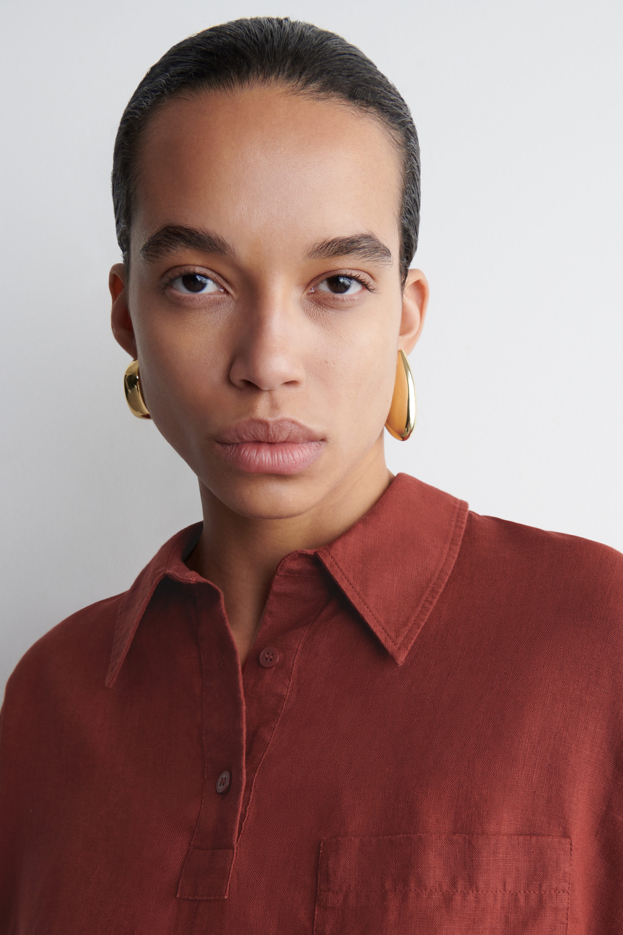 LINEN HALF-PLACKET SHIRT