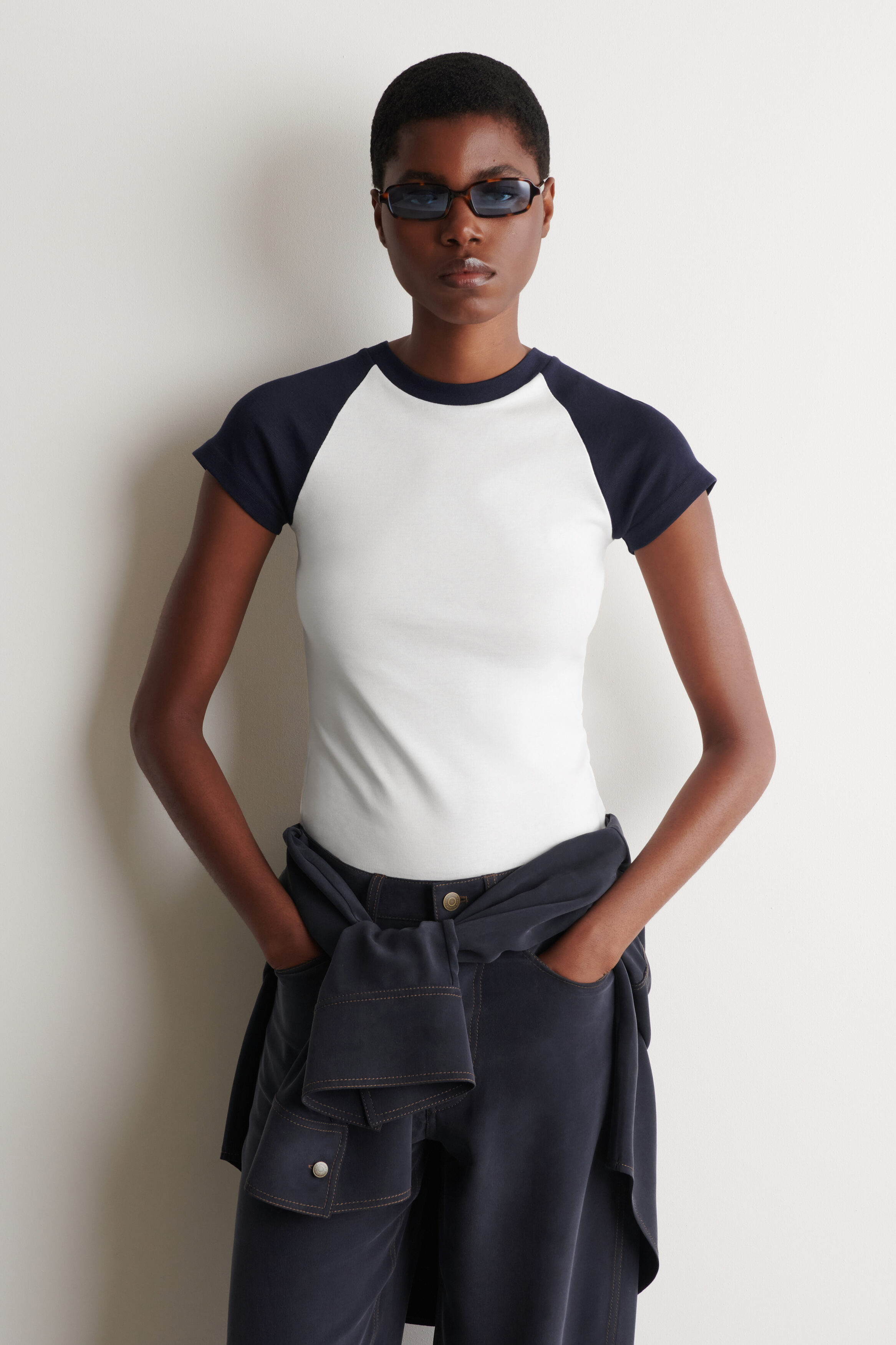 SLIM COTTON RAGLAN T-SHIRT - WHITE / NAVY | COS US