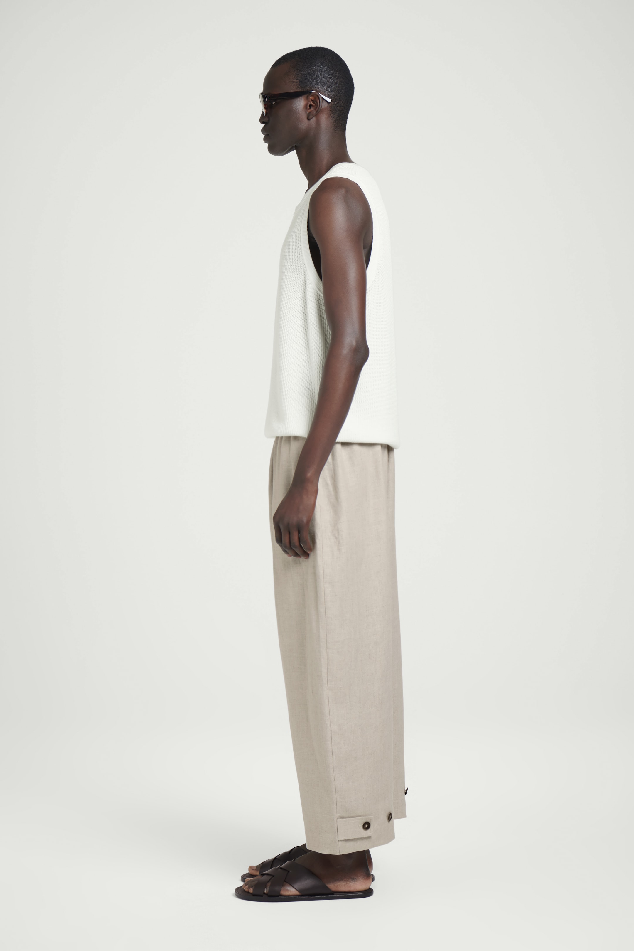 Nagyobb kép megtekintése: LENCSÉS LEN VÁSZON NADRÁG - NATÚR / BEIGE - FÉRFI | H&M HU 6