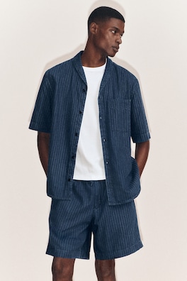 PINSTRIPED DENIM DRAWSTRING SHORTS — INDIGO / PINSTRIPED 8