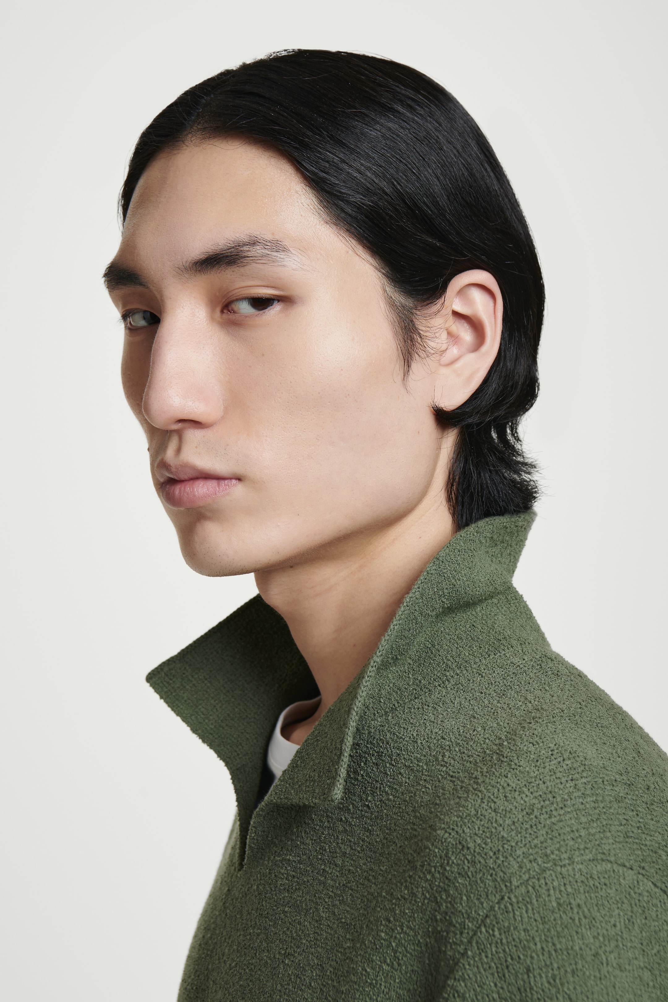 View larger image: OPEN-COLLAR BOUCLÉ-KNIT POLO SHIRT - GREEN - Men | H&M GB 2