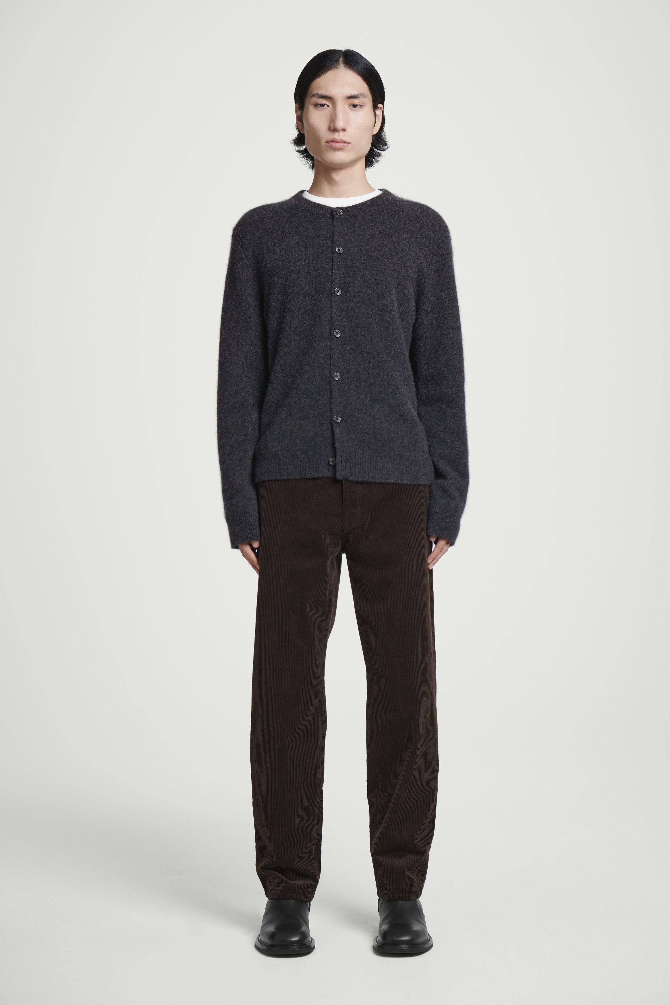 BOILED-CASHMERE CREW-NECK CARDIGAN - CHARCOAL MÉLANGE | COS