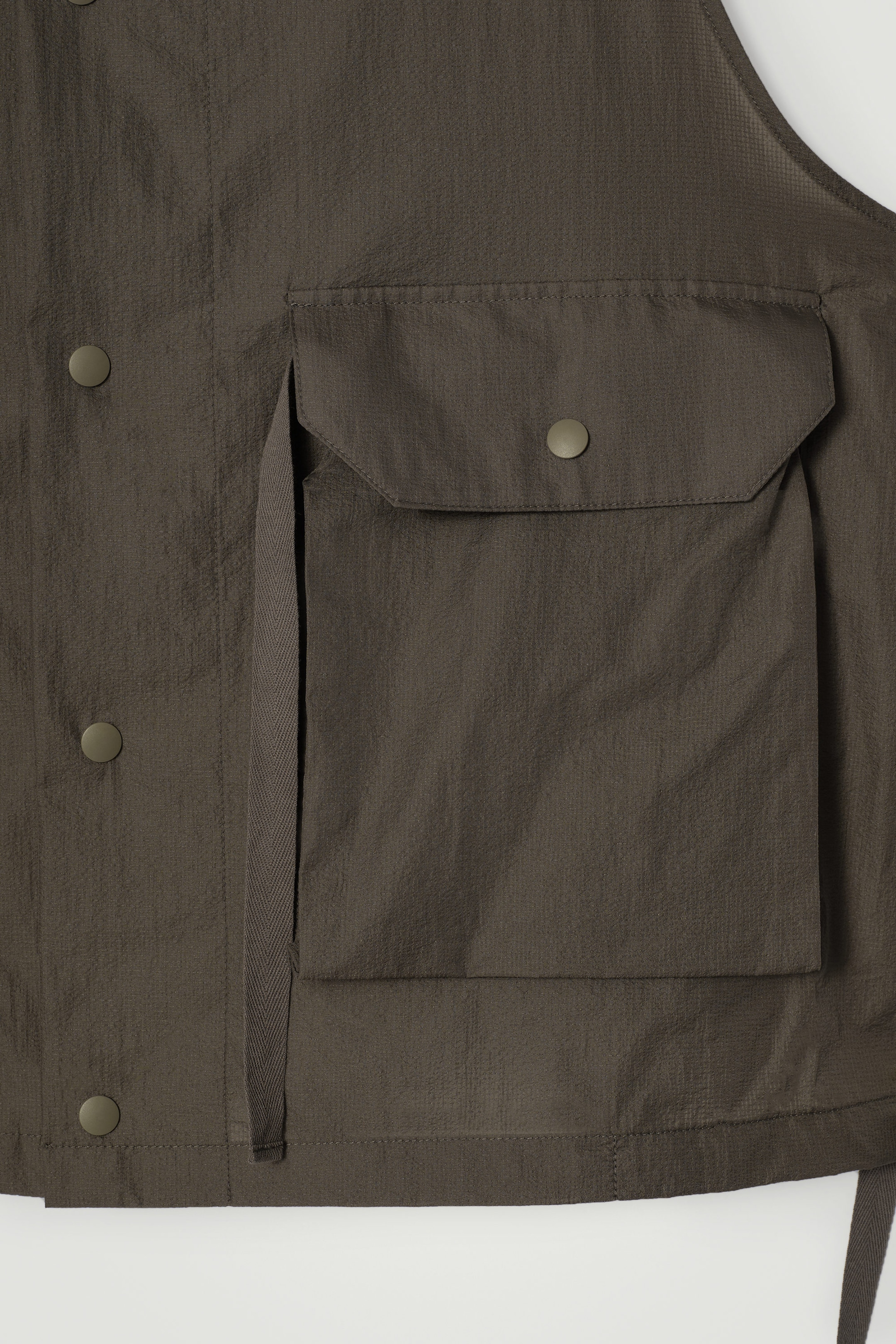 StillMedia/DescriptiveDetail