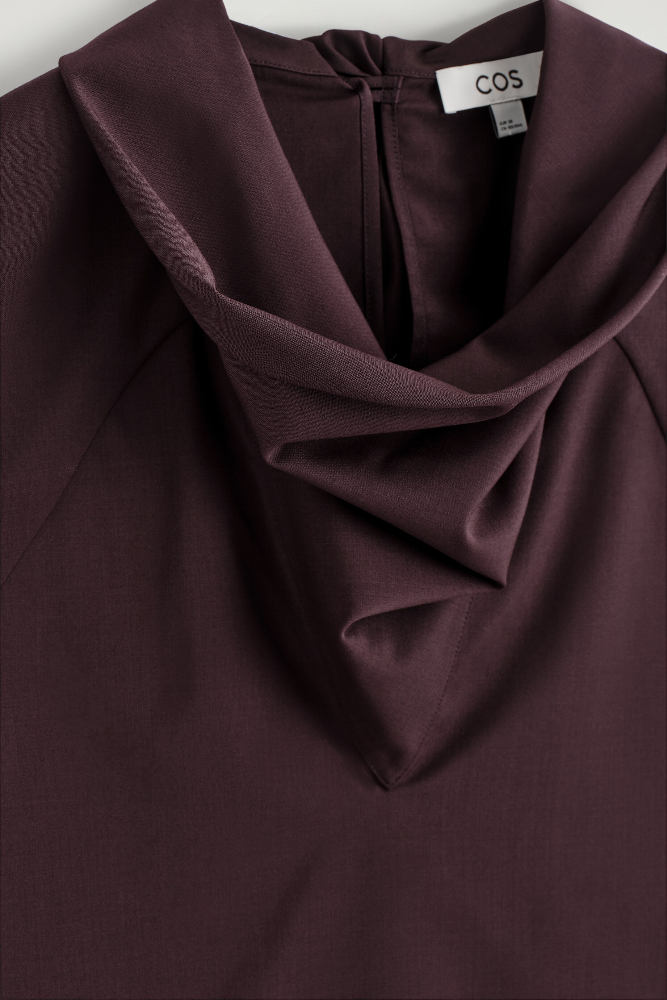 View larger image: FLUID FUNNEL-NECK SCARF BLOUSE - BURGUNDY - Ladies | H&M GB 6