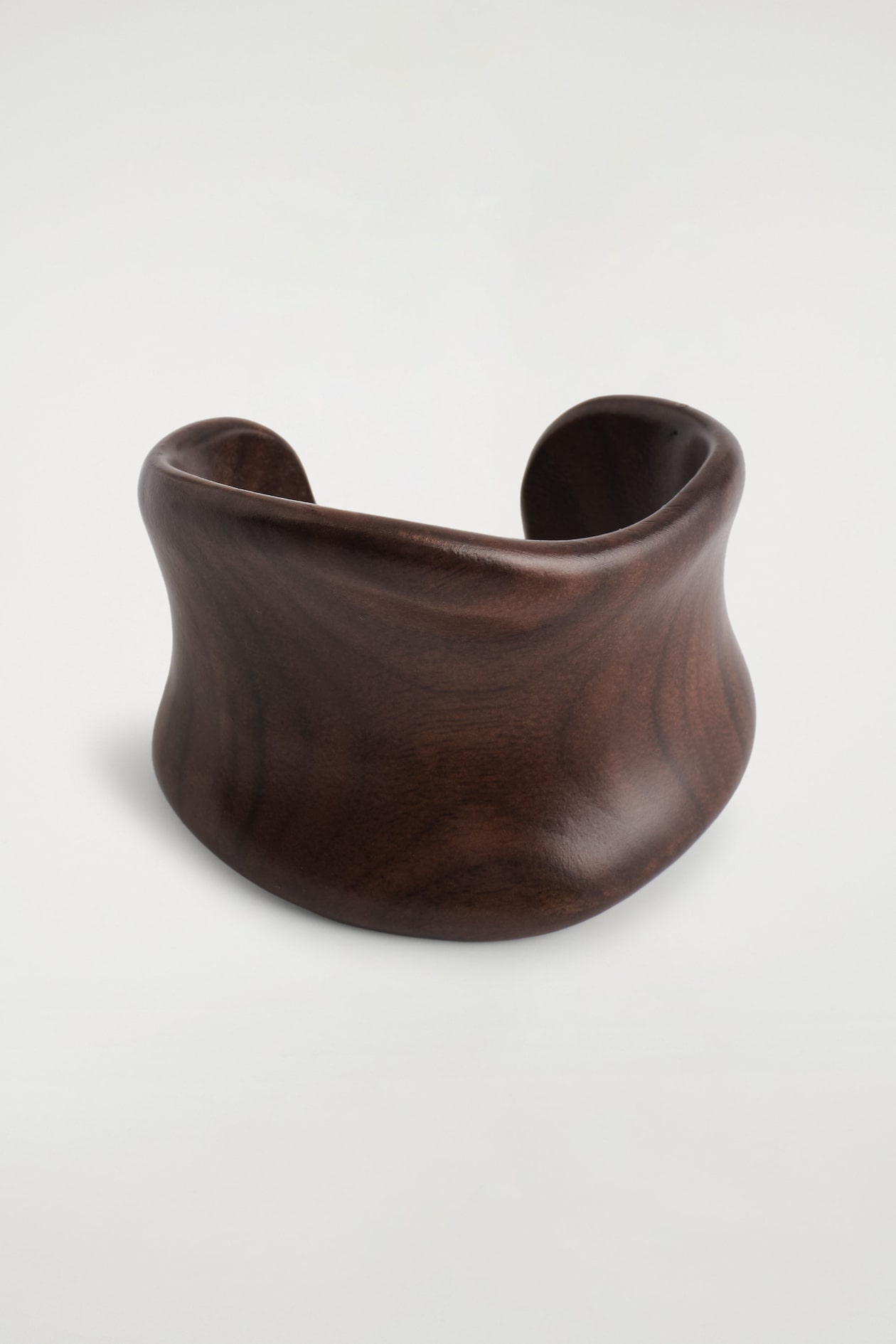 CURVED WOODEN CUFF — WALNUT