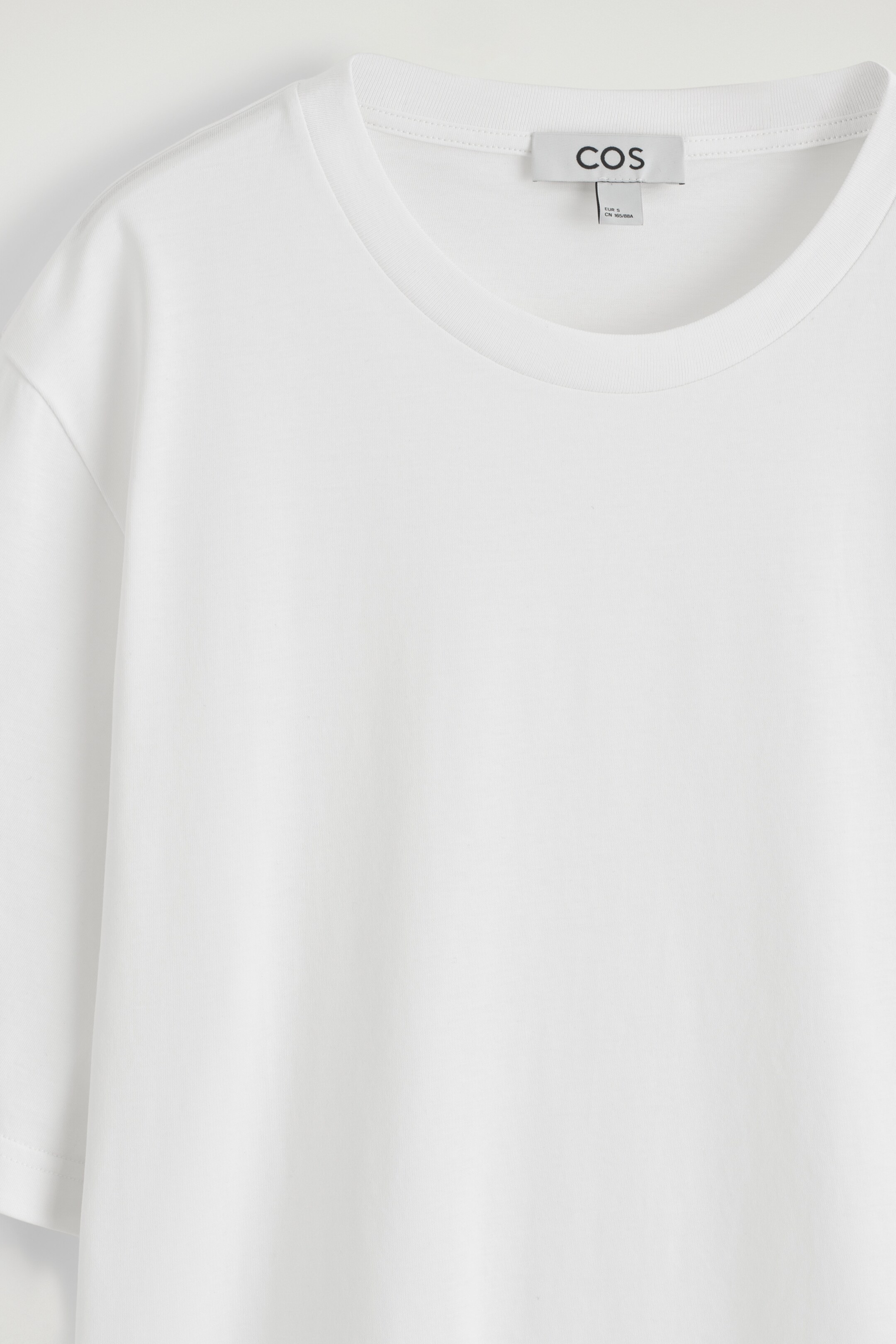 View larger image: RELAXED COTTON T-SHIRT - WHITE - Ladies | H&M GB 5