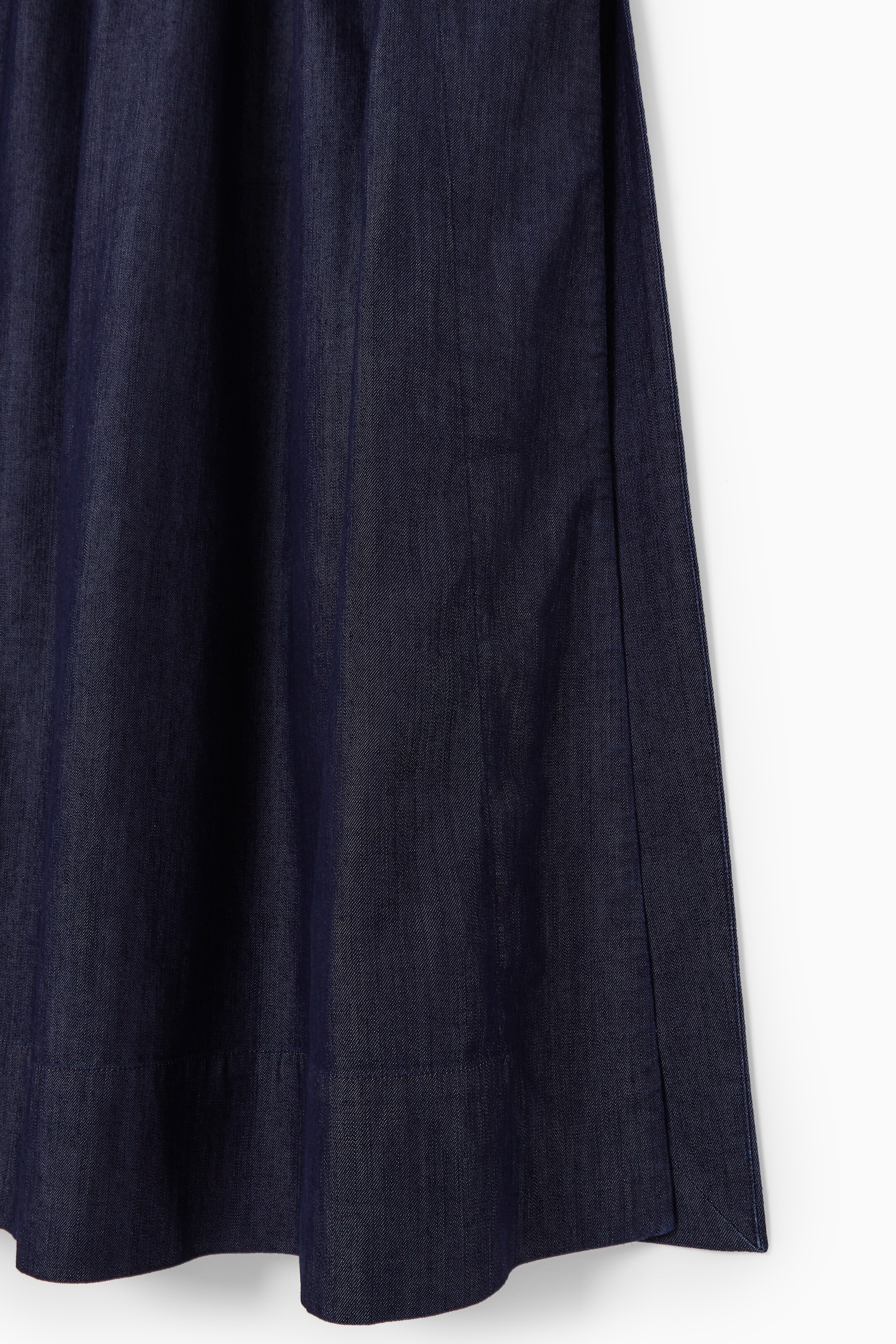 View larger image: GATHERED DENIM MAXI SKIRT - DARK BLUE - Ladies | H&M GB 2