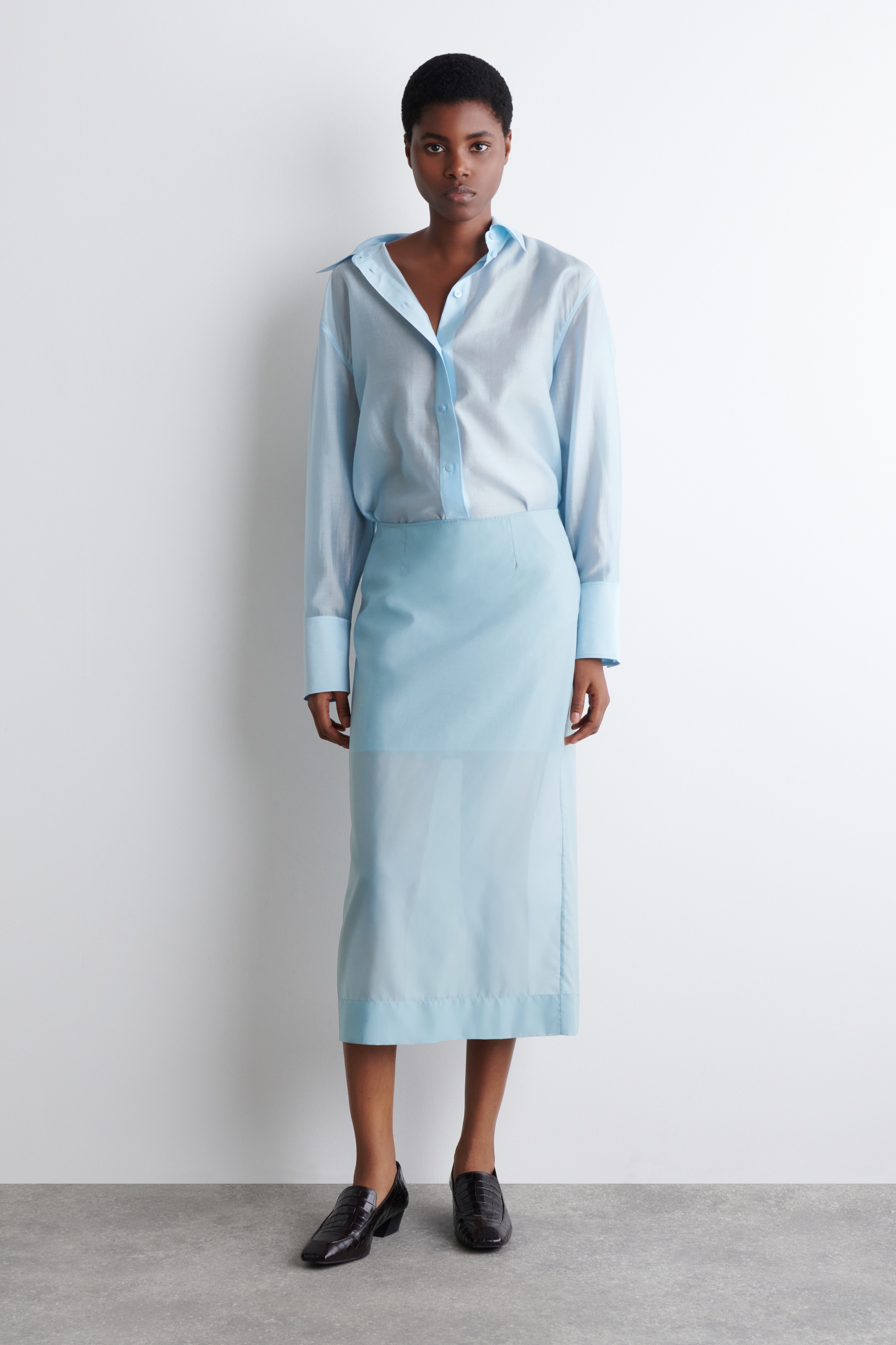 Grotere afbeelding bekijken: doorschijnend overhemd - BLUE - DAMES | H&M BE 2