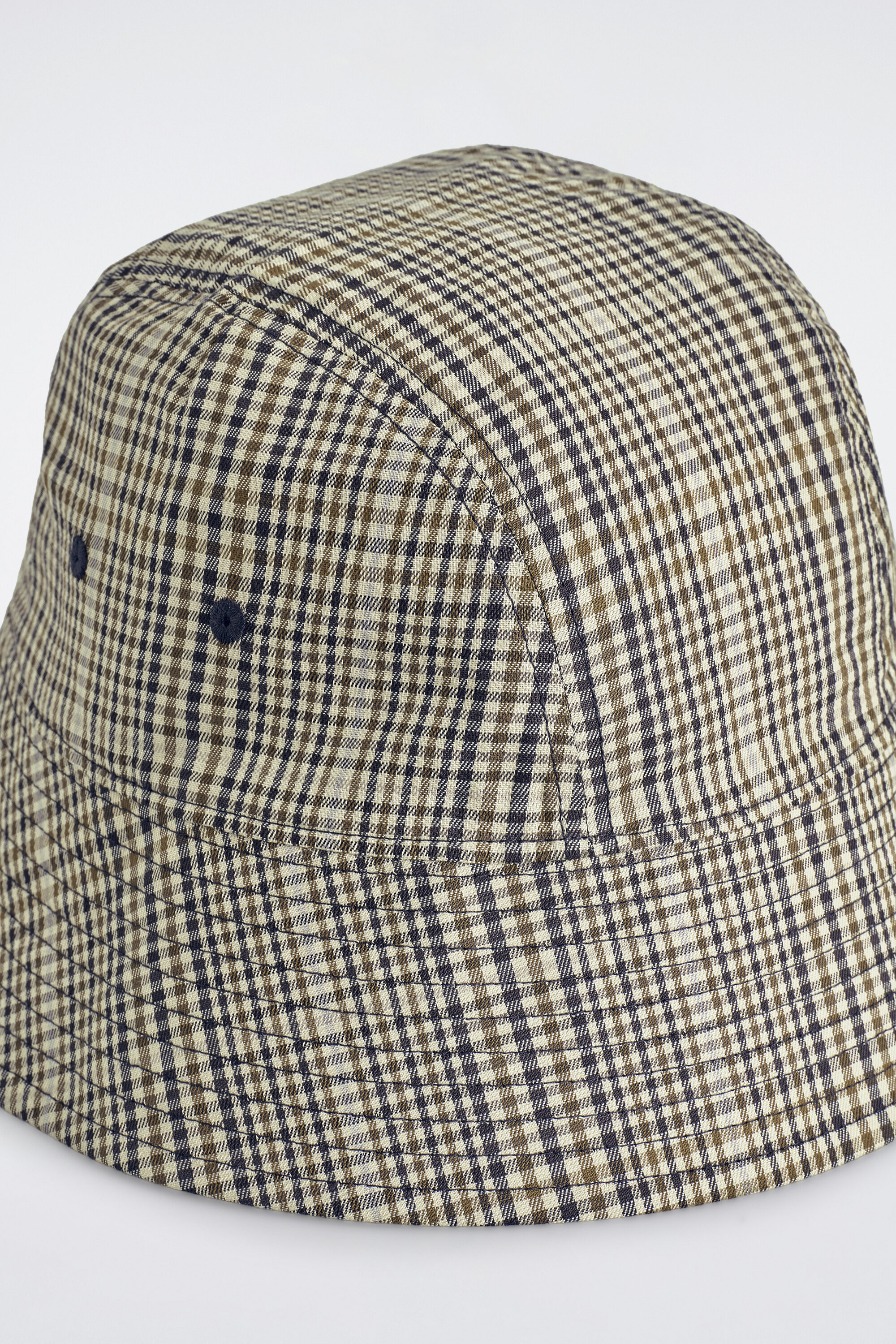 REVERSIBLE BUCKET HAT - thumbnail 4