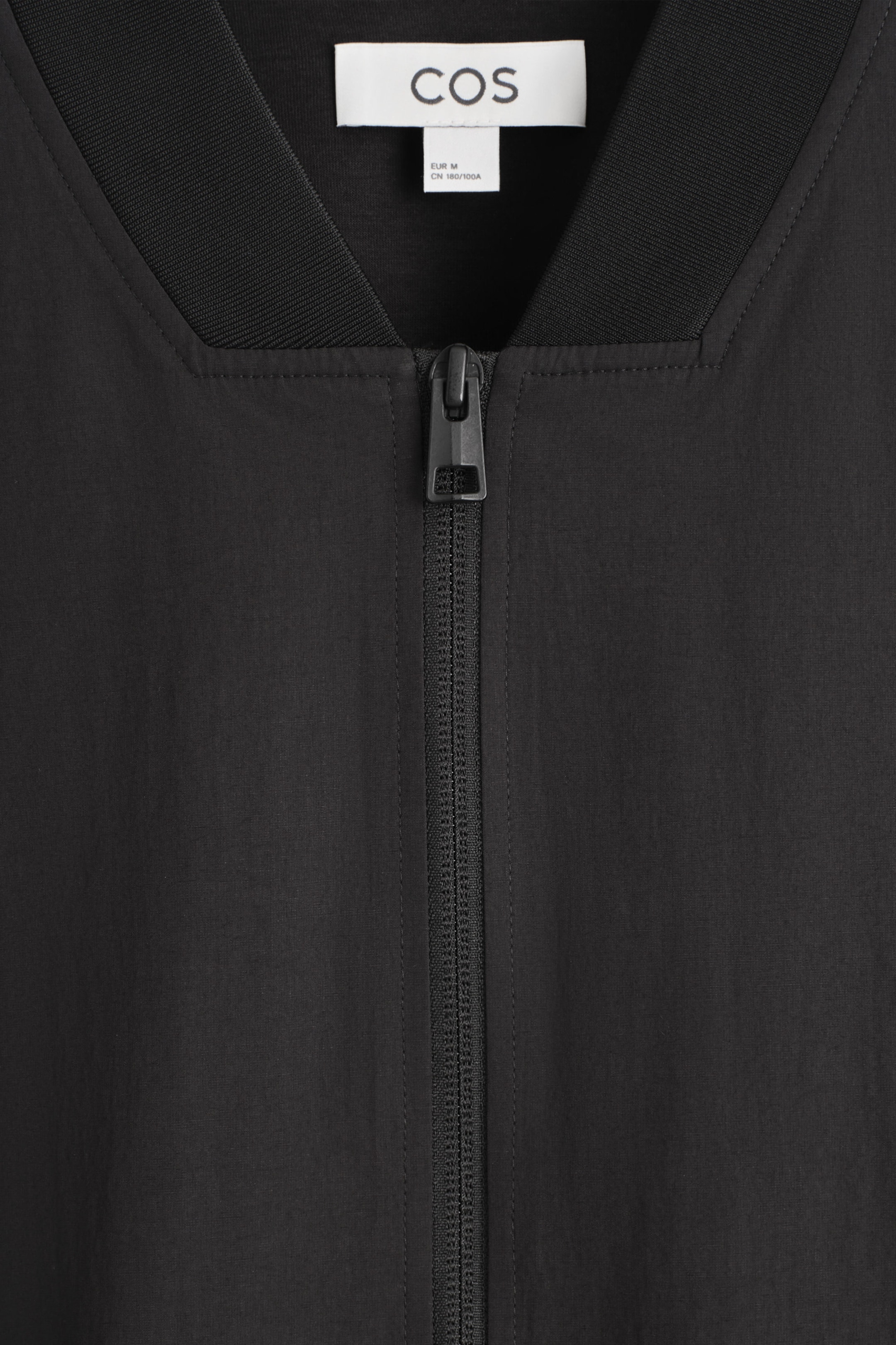 StillMedia/DescriptiveDetail