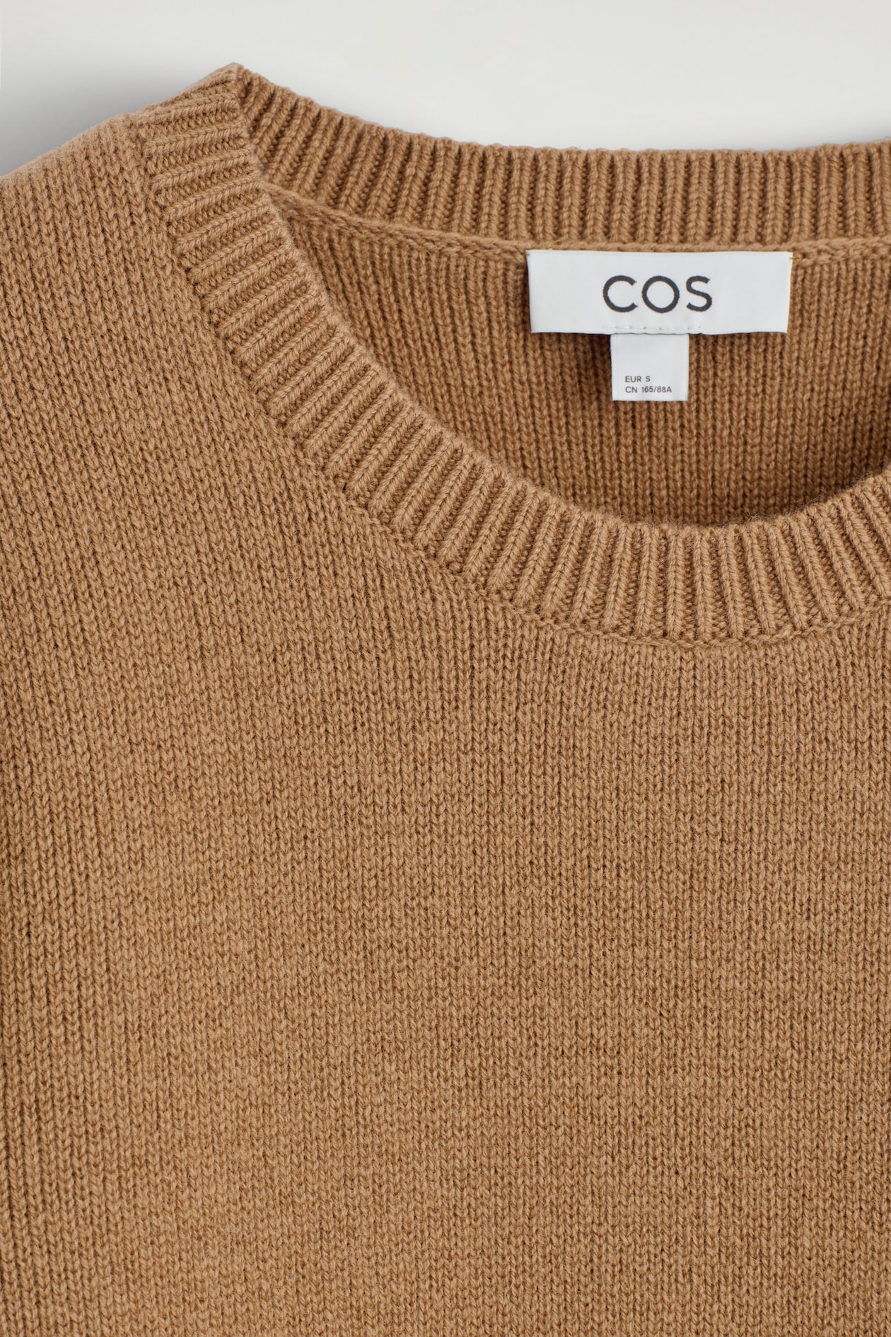 MERINO WOOL CREW-NECK JUMPER — BROWN