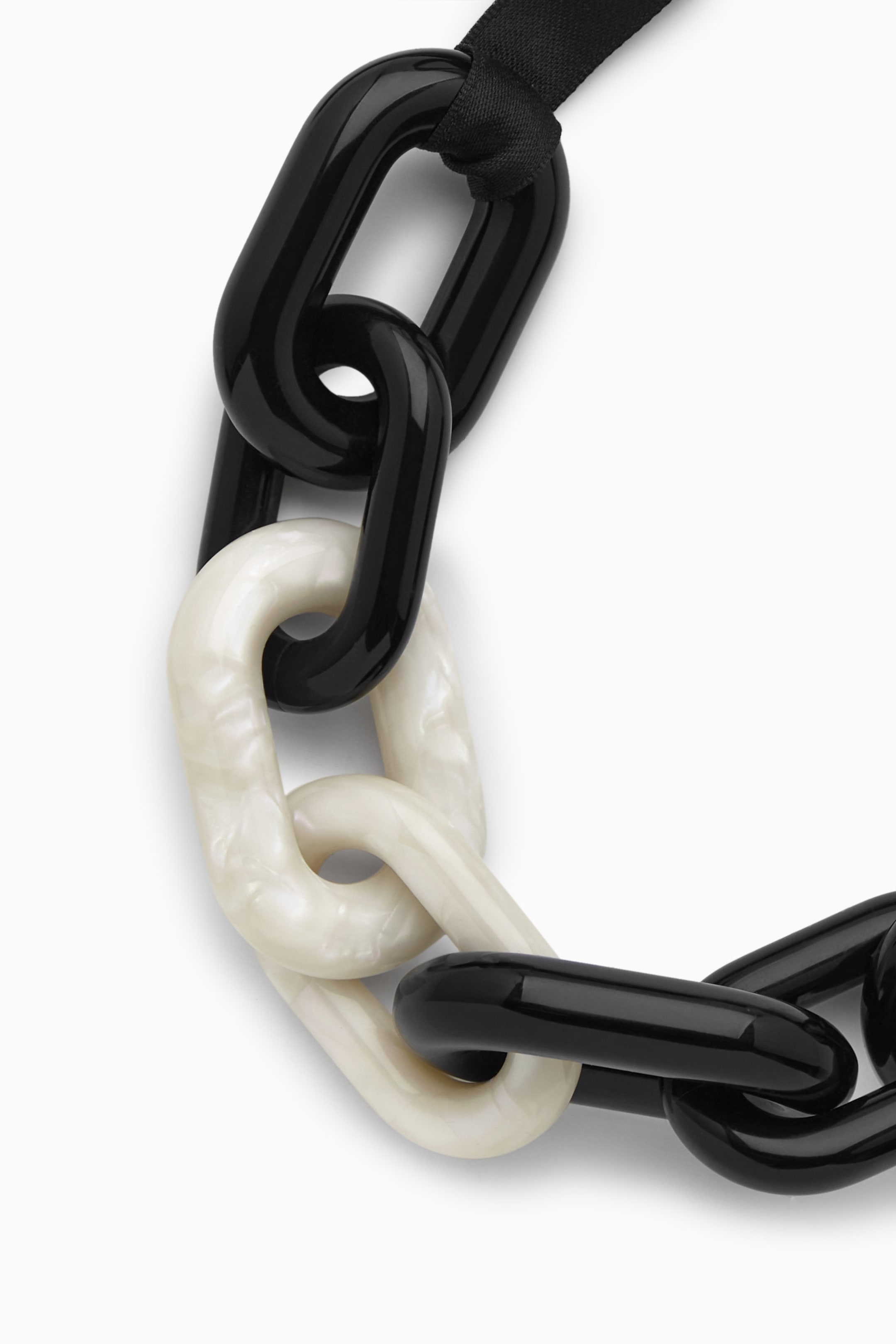 StillMedia/DescriptiveDetail