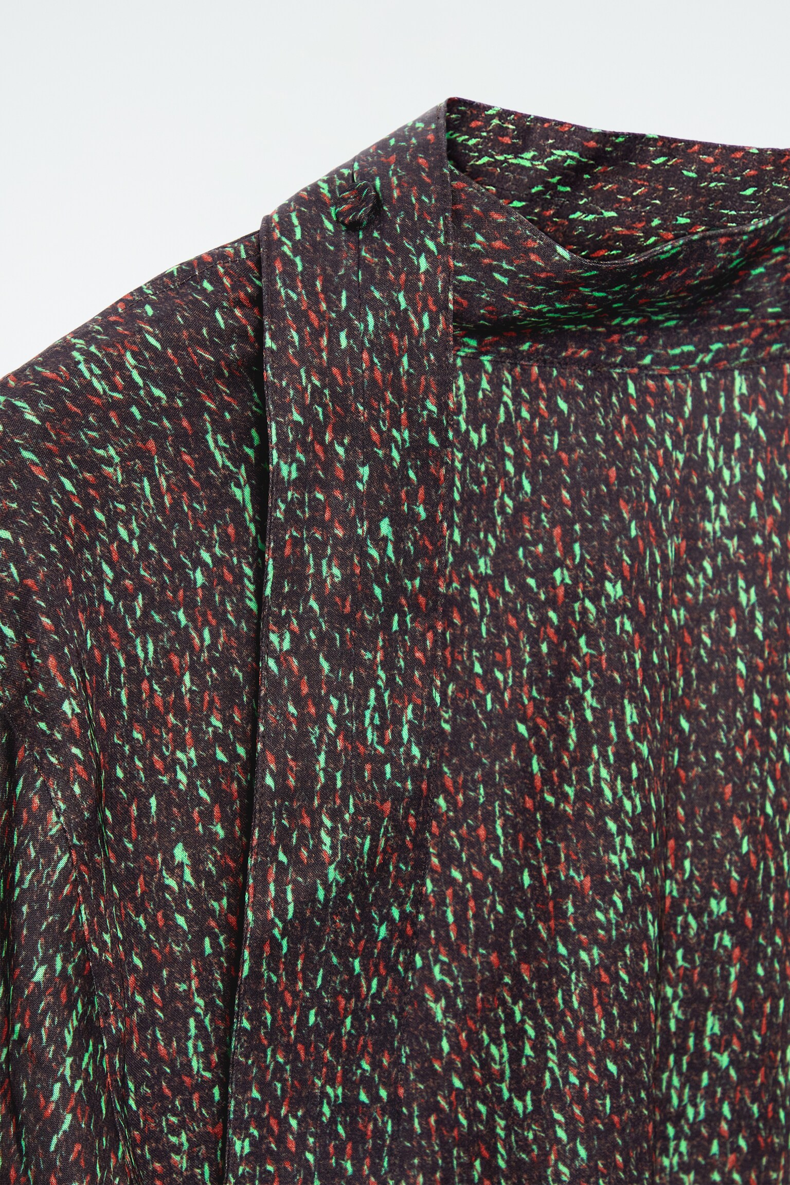 שמלת מידי מודפסת עם פרטי צעיף - שחור / מודפס - 2