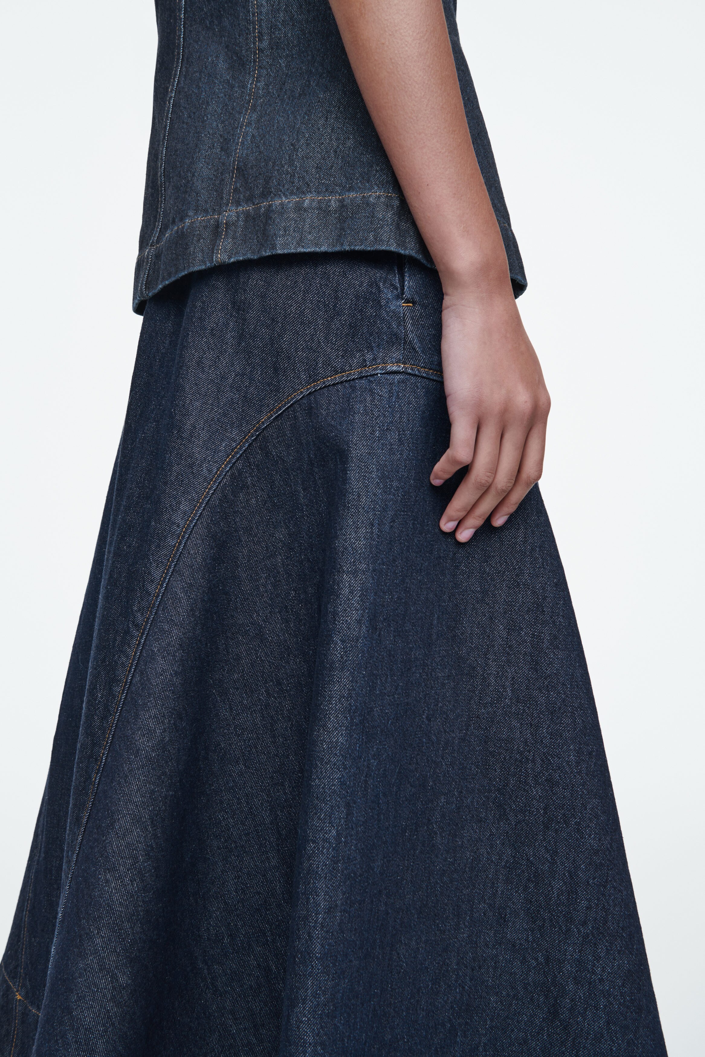 RAW DENIM A-LINE MIDI SKIRT - RAW INDIGO | COS