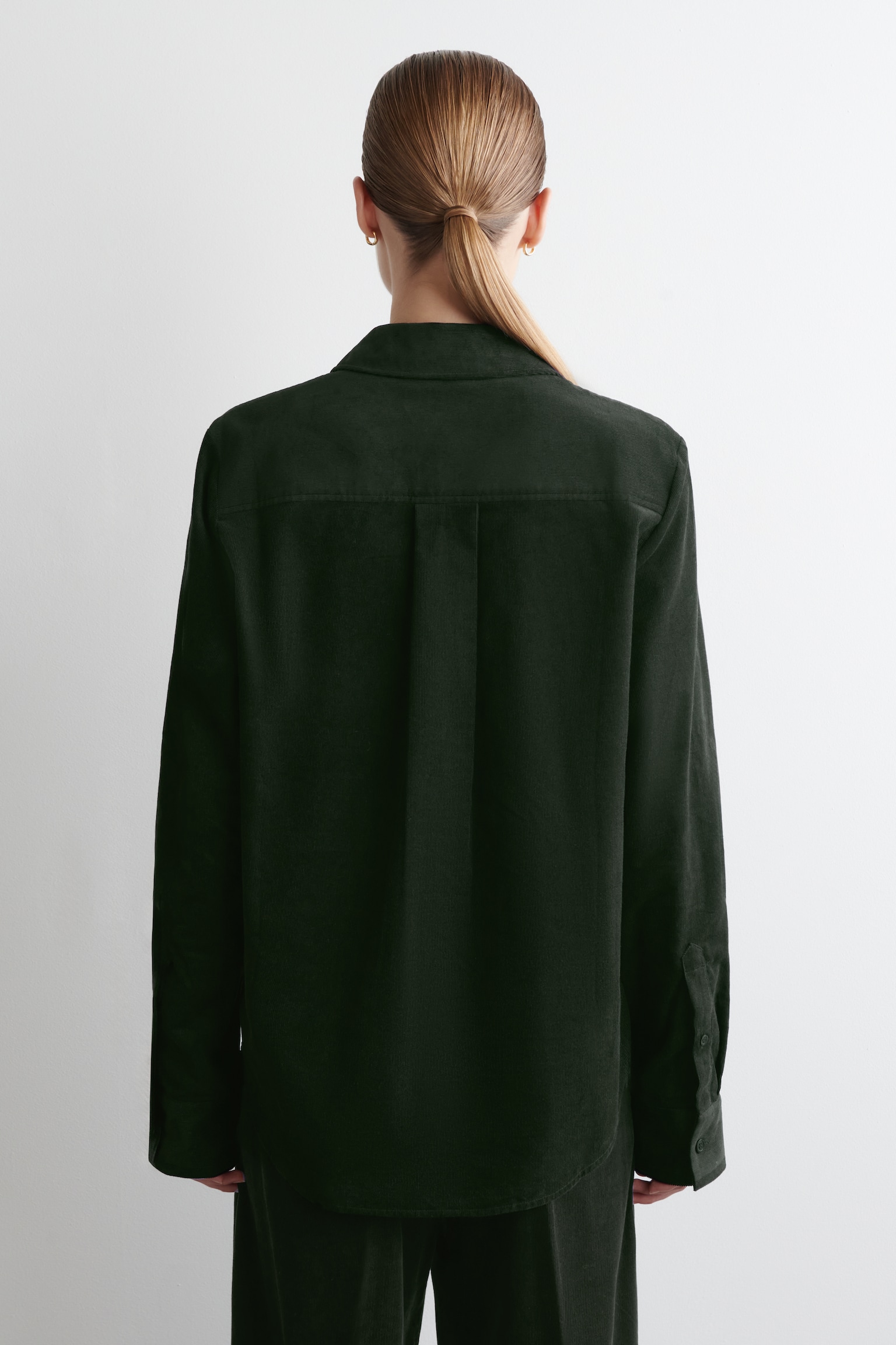 CHEMISE EN VELOURS CÔTELÉ - VERT FONCÉ - 6