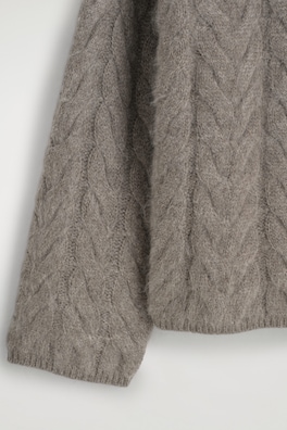 CABLE-KNIT BRUSHED PURE CASHMERE SWEATER — BROWN 7