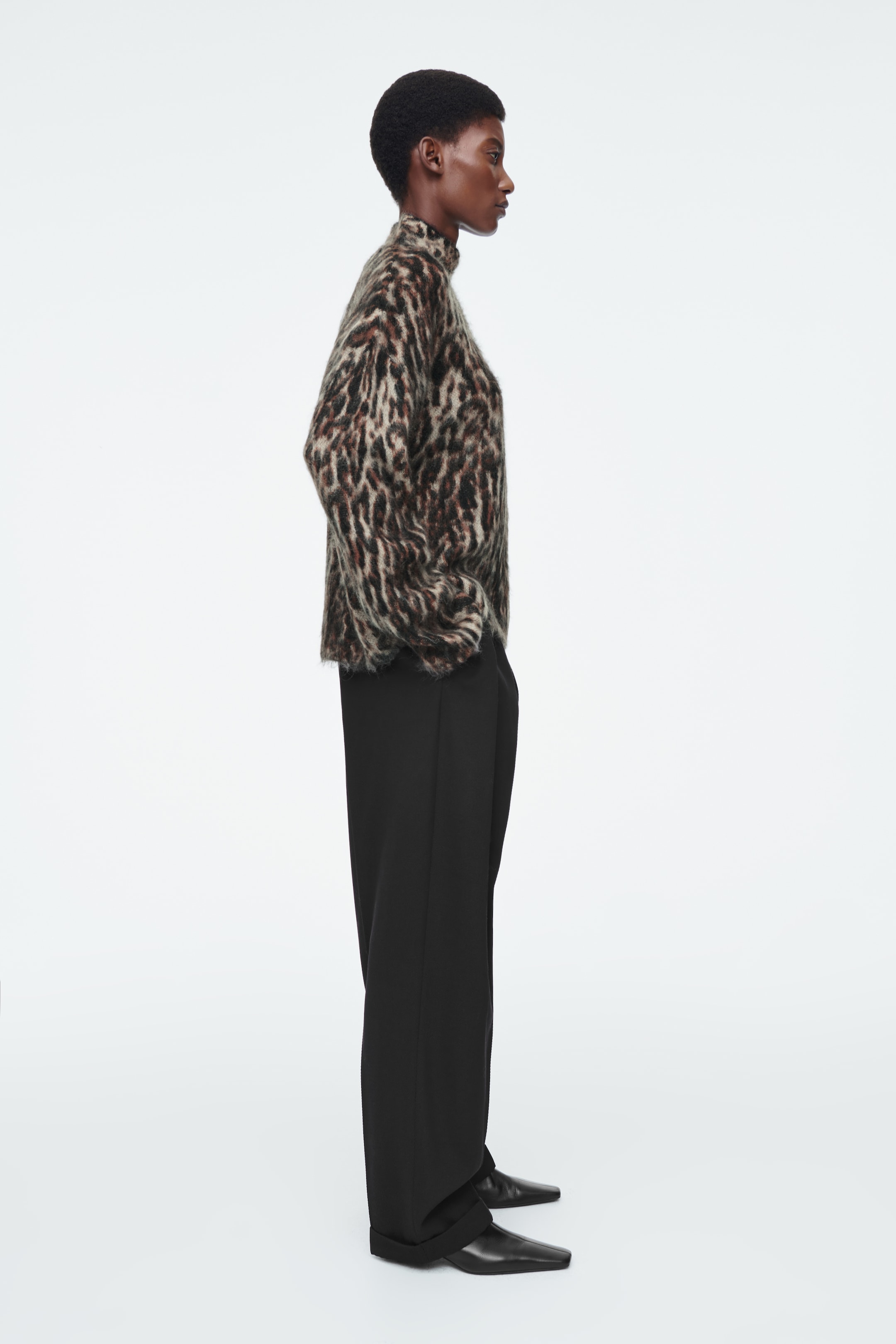Größeres Bild ansehen: PULLOVER AUS MOHAIR-MIX MIT LEOPARDENMUSTER - LEOPARDENMUSTER - Ladies | H&M DE 3