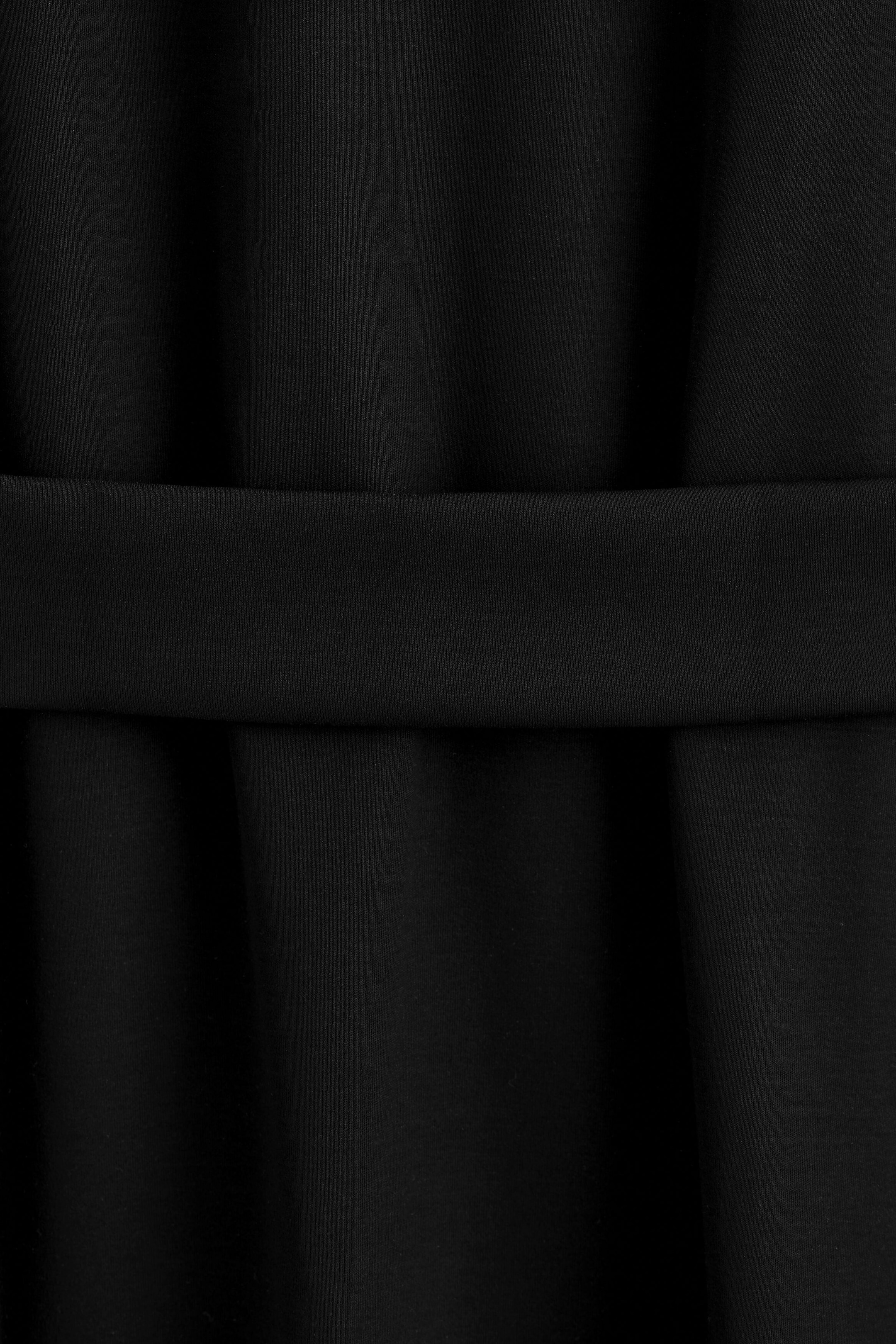 StillMedia/DescriptiveDetail