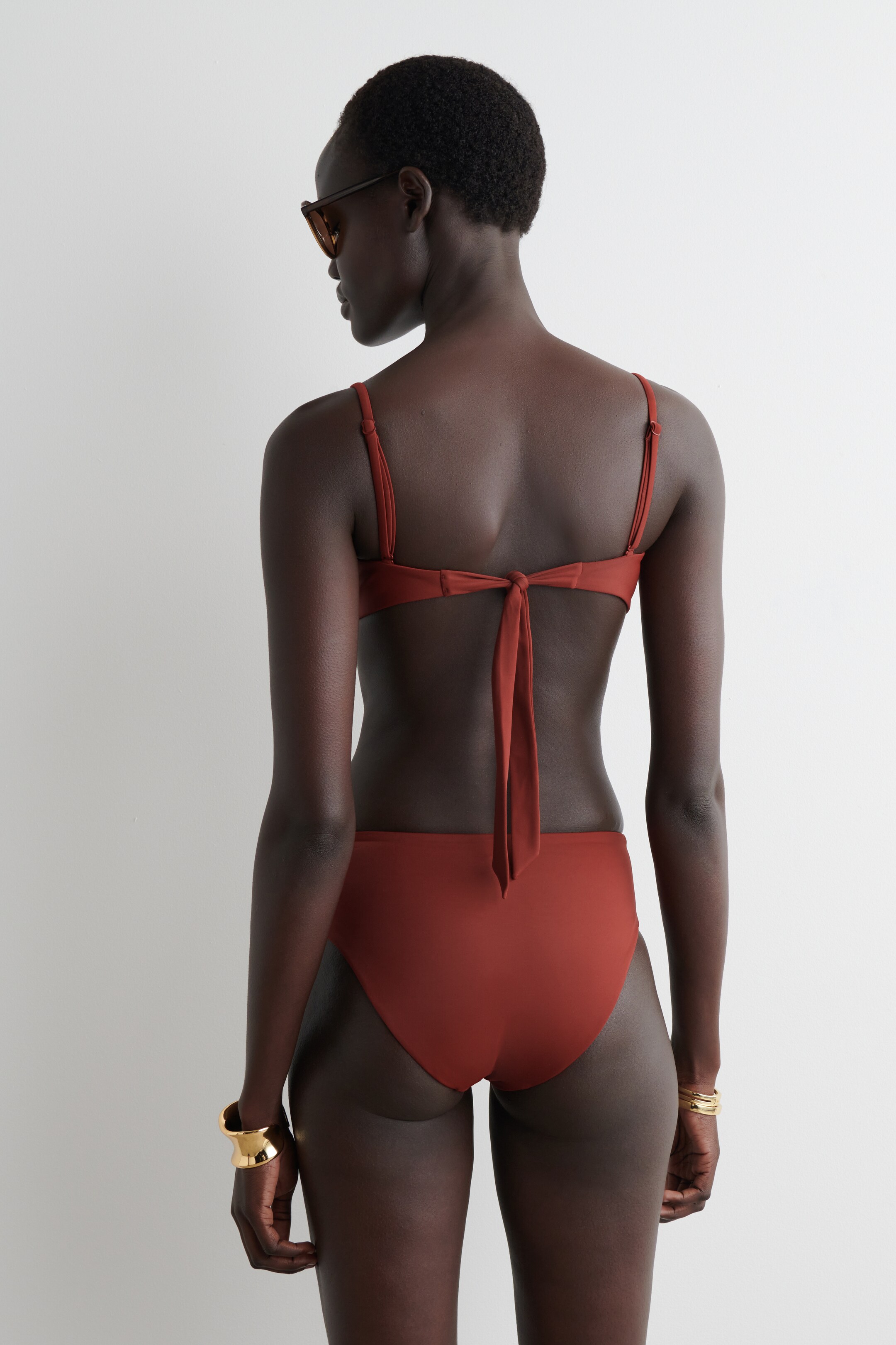 Agrandir l'image: BAS BIKINI TAILLE HAUTE - ROUGE ROUILLE - FEMME | H&M BE 3