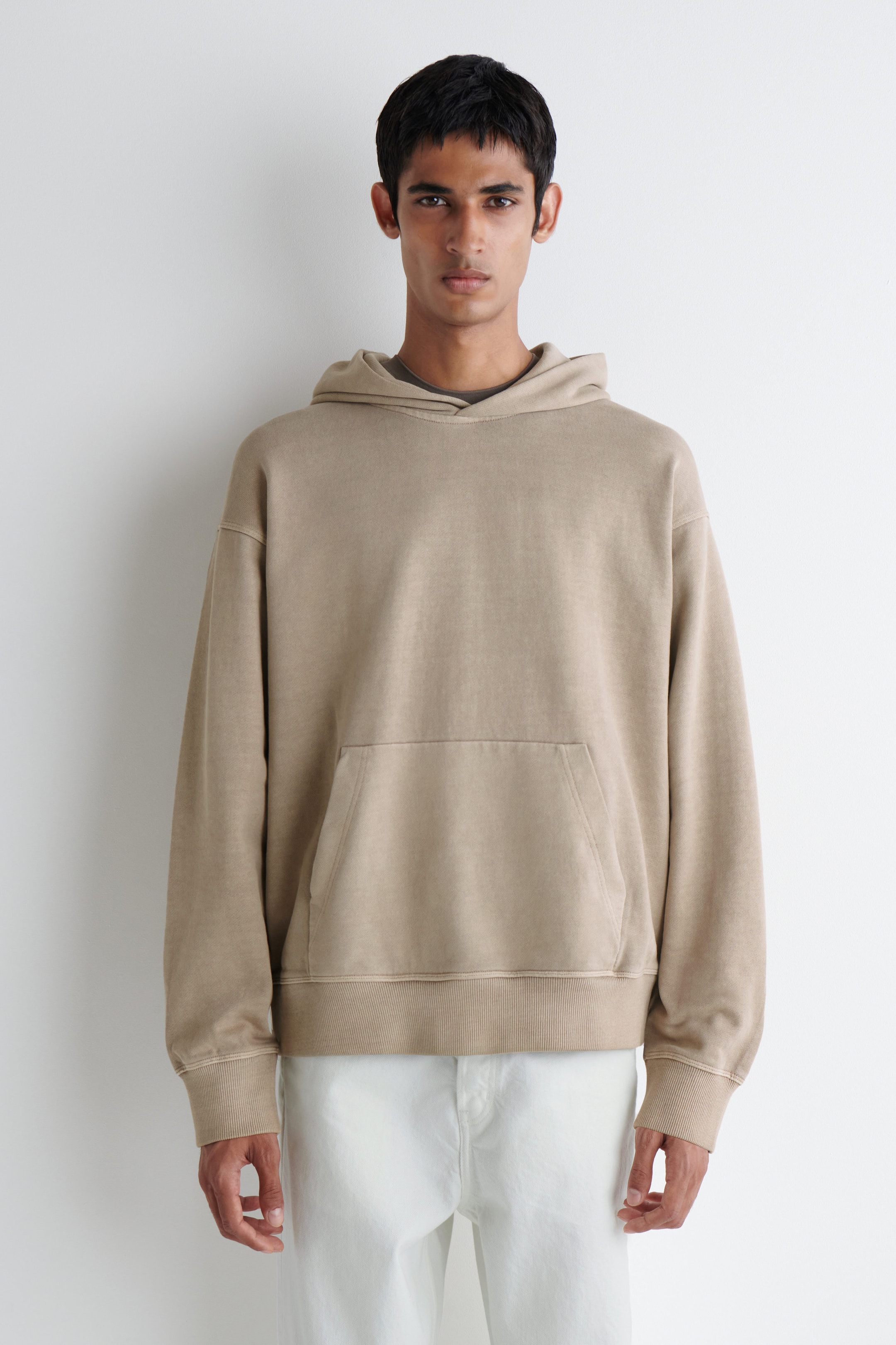 KAPUZENPULLOVER AUS VORGEWASCHENEM BAUMWOLLJERSEY