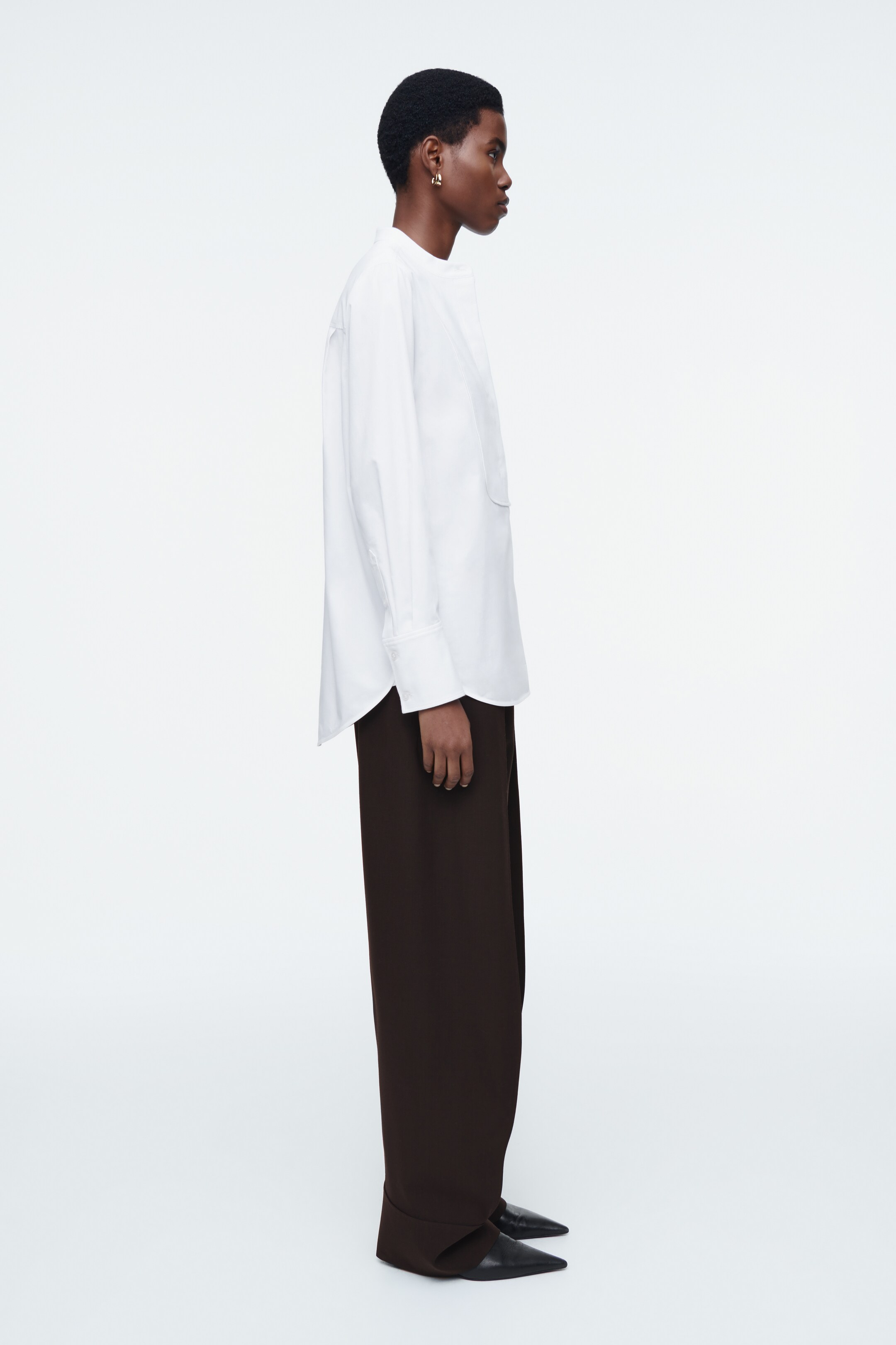 Größeres Bild ansehen: LOCKERES SMOKINGHEMD AUS BAUMWOLLE - WEISS - Ladies | H&M DE 2