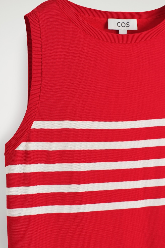 STRIPED KNITTED TANK TOP — RED / WHITE / STRIPED