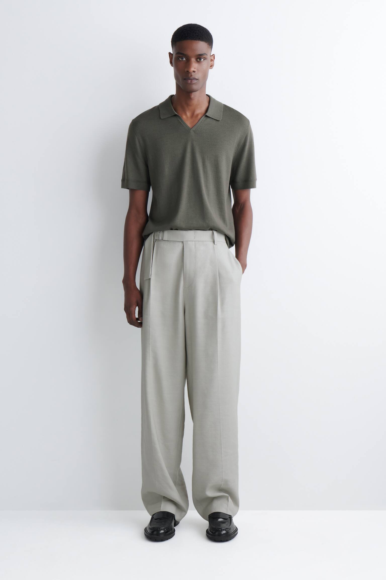 OPEN-COLLAR MERINO WOOL POLO SHIRT - KHAKI/כחול כהה - 7