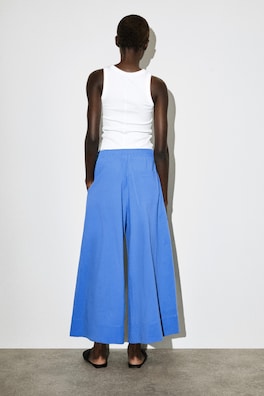 SEERSUCKER CULOTTES — BLUE 4