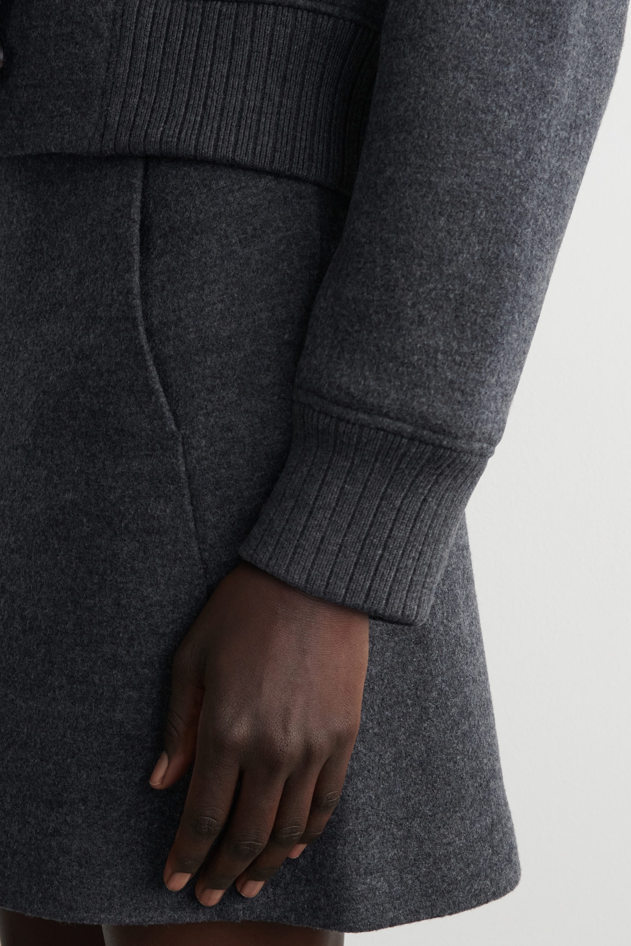BOILED MERINO WOOL MINI SKIRT — GREY
