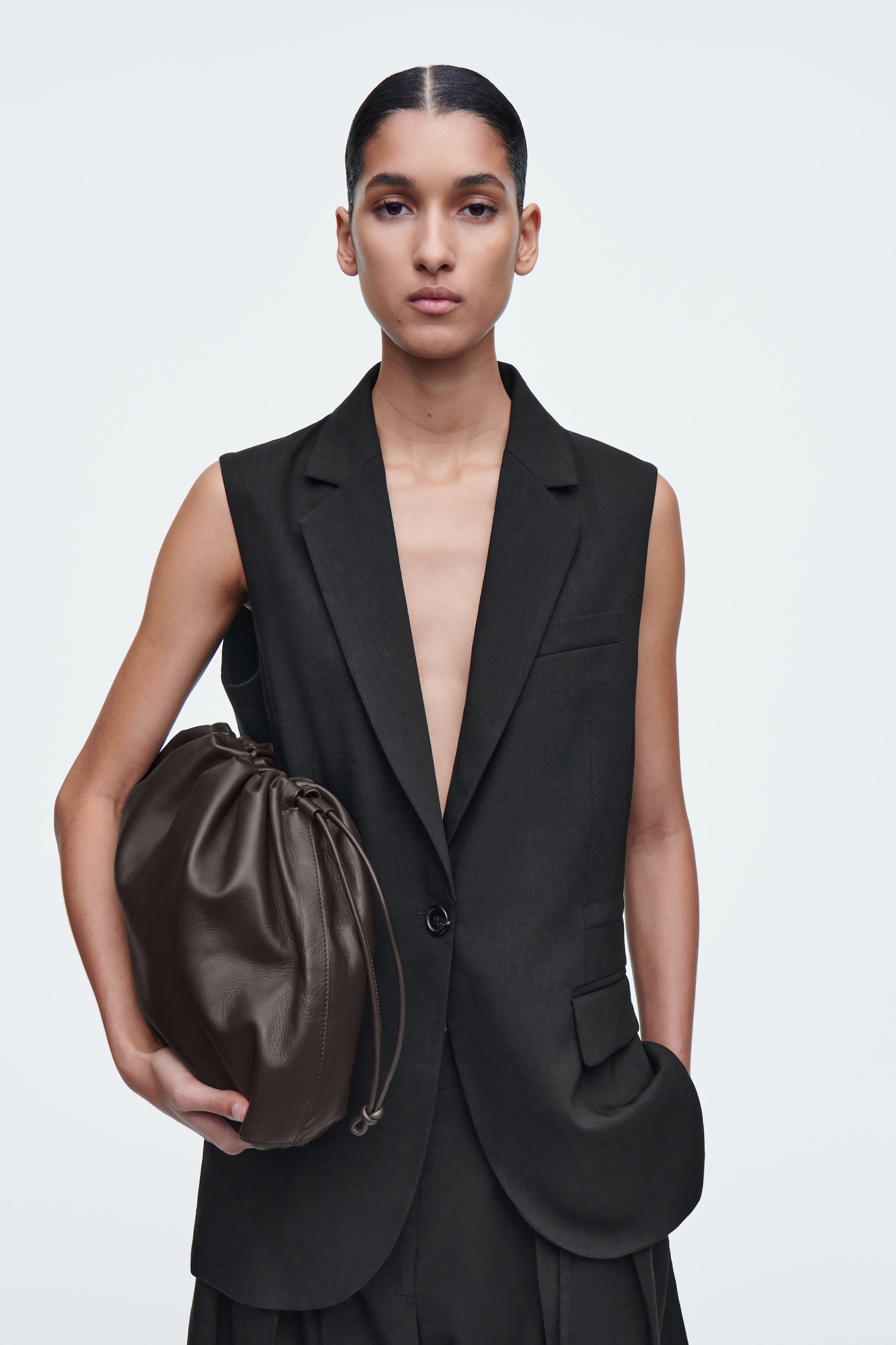 CAVATELLI CLUTCH BAG - LEATHER