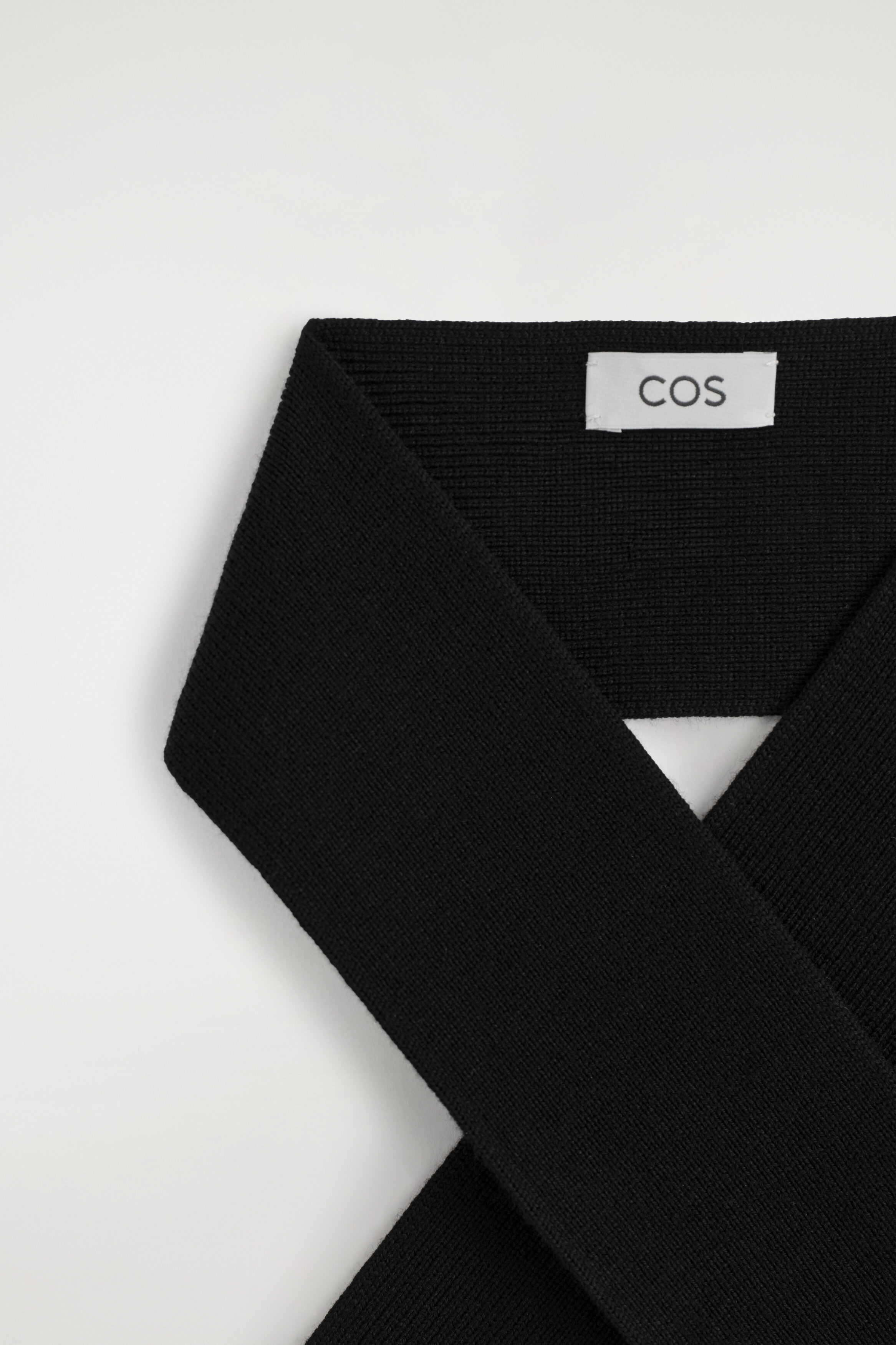 MERINO WOOL NECK SCARF - thumbnail 10