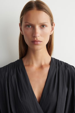 GATHERED WRAP-OVER BLOUSE — CHARCOAL 5
