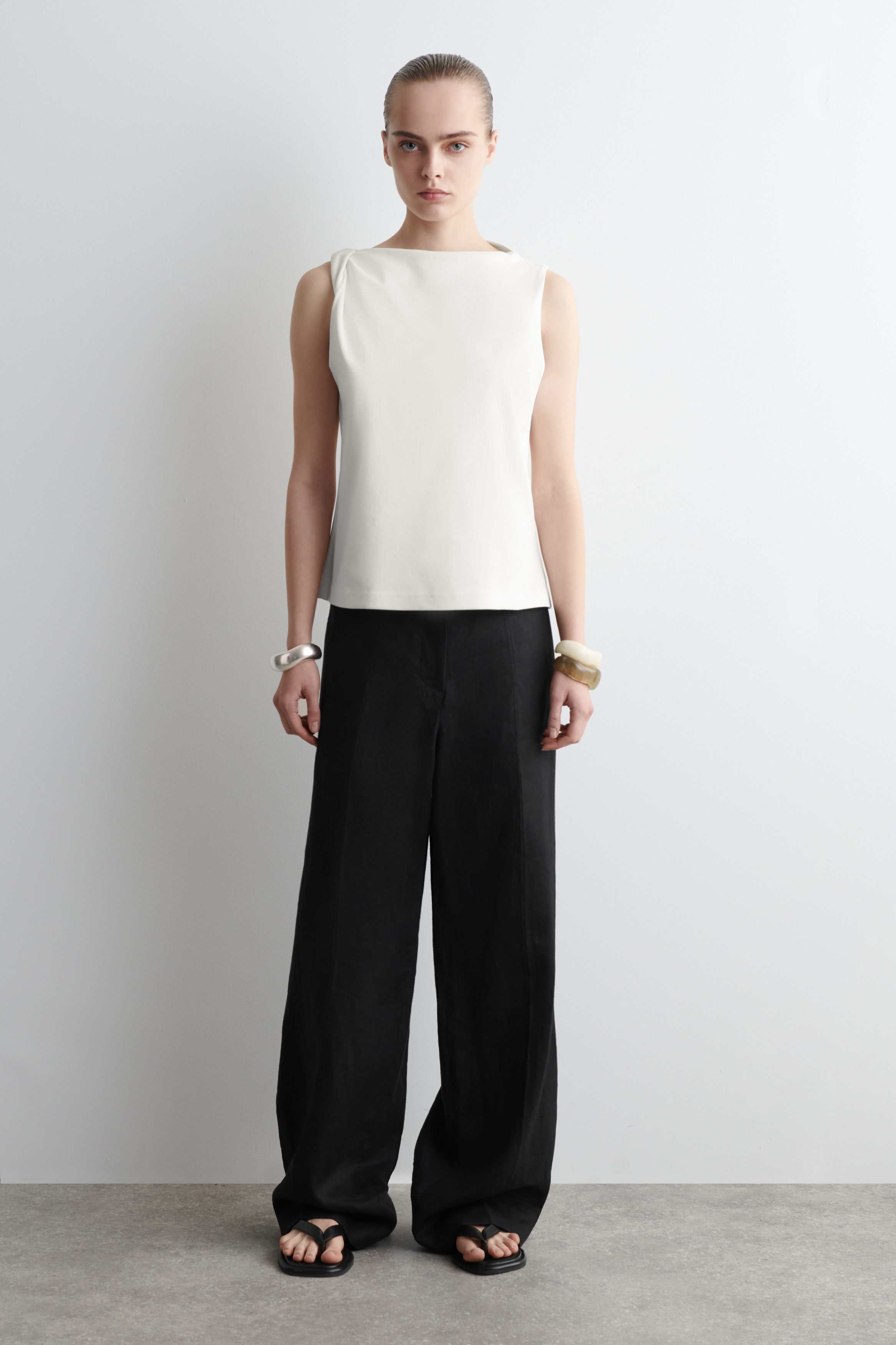 売れ筋商品|||ワンステイト カットソー トップス レディース Women's Tulip-Sleeve T-Shirt Ultra White 楽天市場】【クーポン利用で2765円】オフショルダーハーフ