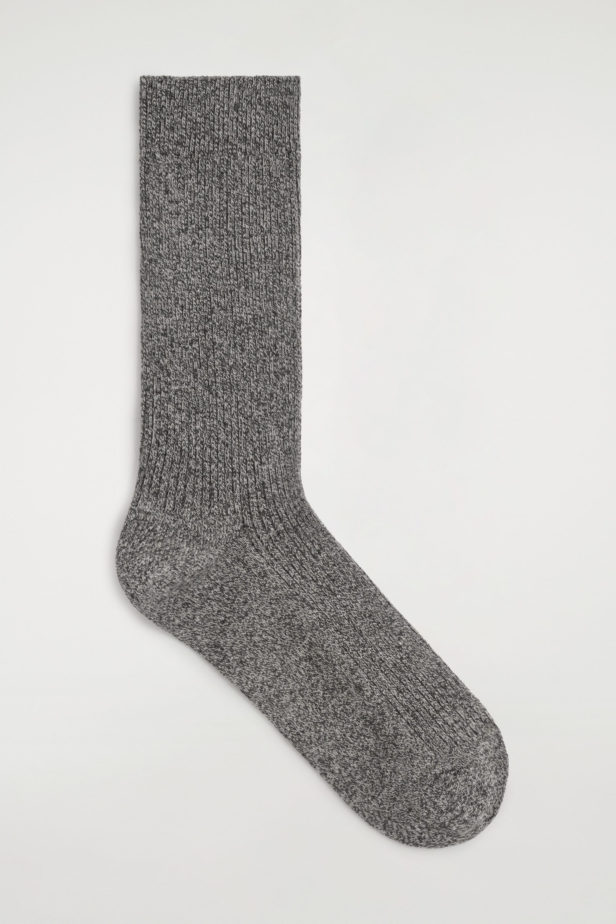 RIBBED SOCKS