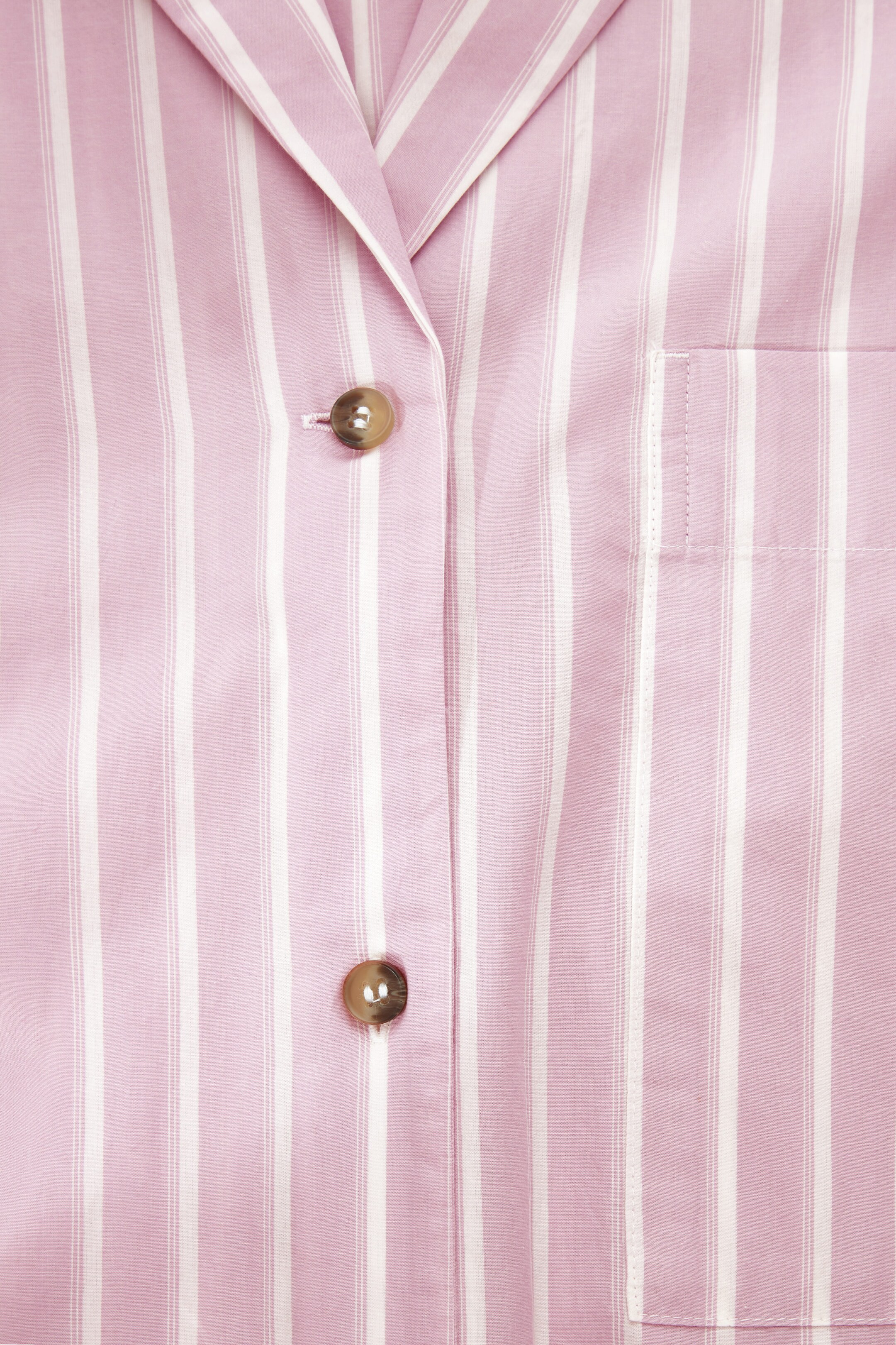 StillMedia/DescriptiveDetail