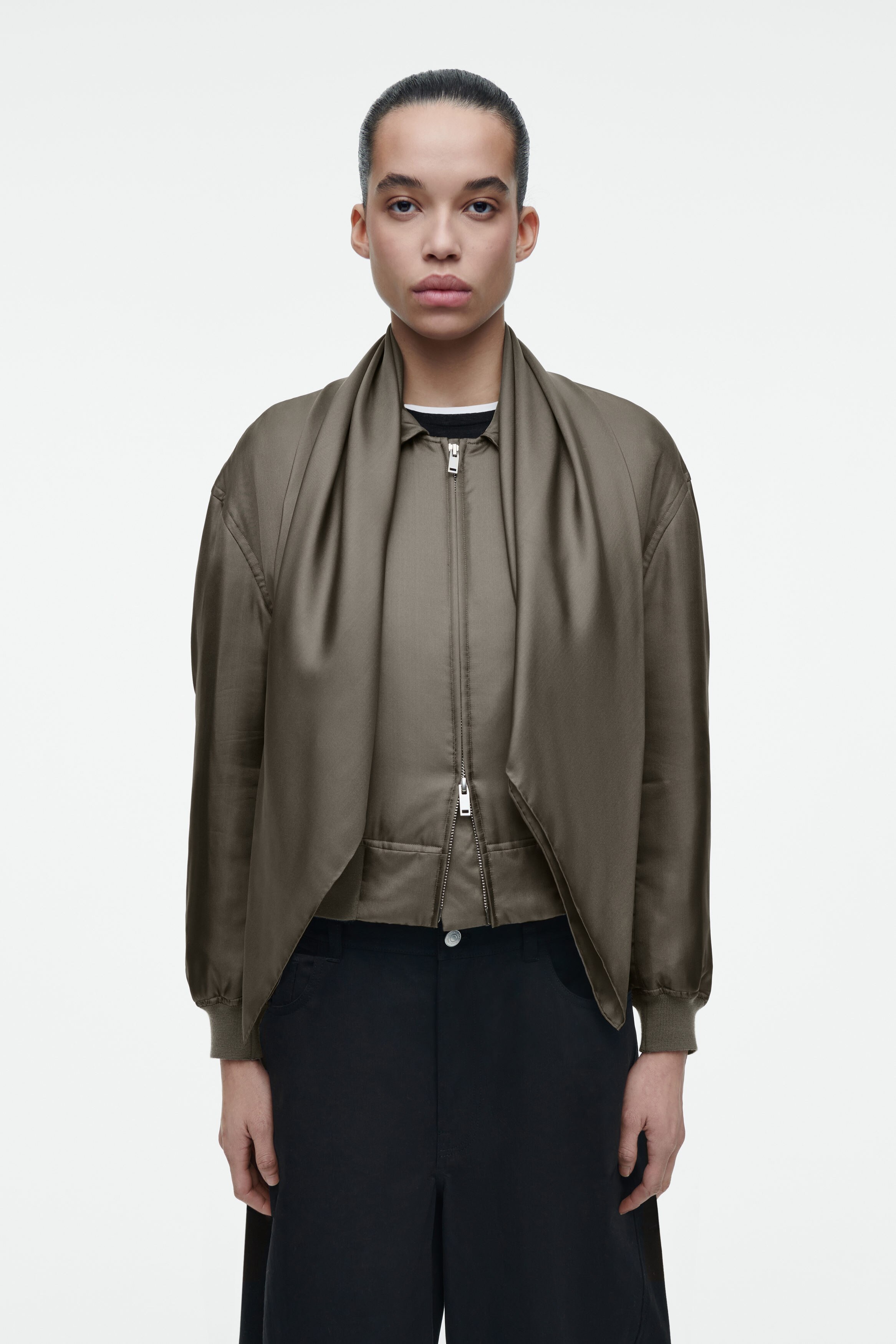ジャケット・アウター PADDED BOMBER JACKET - COS PADDED BOMBER JACKET - BLACK | COS