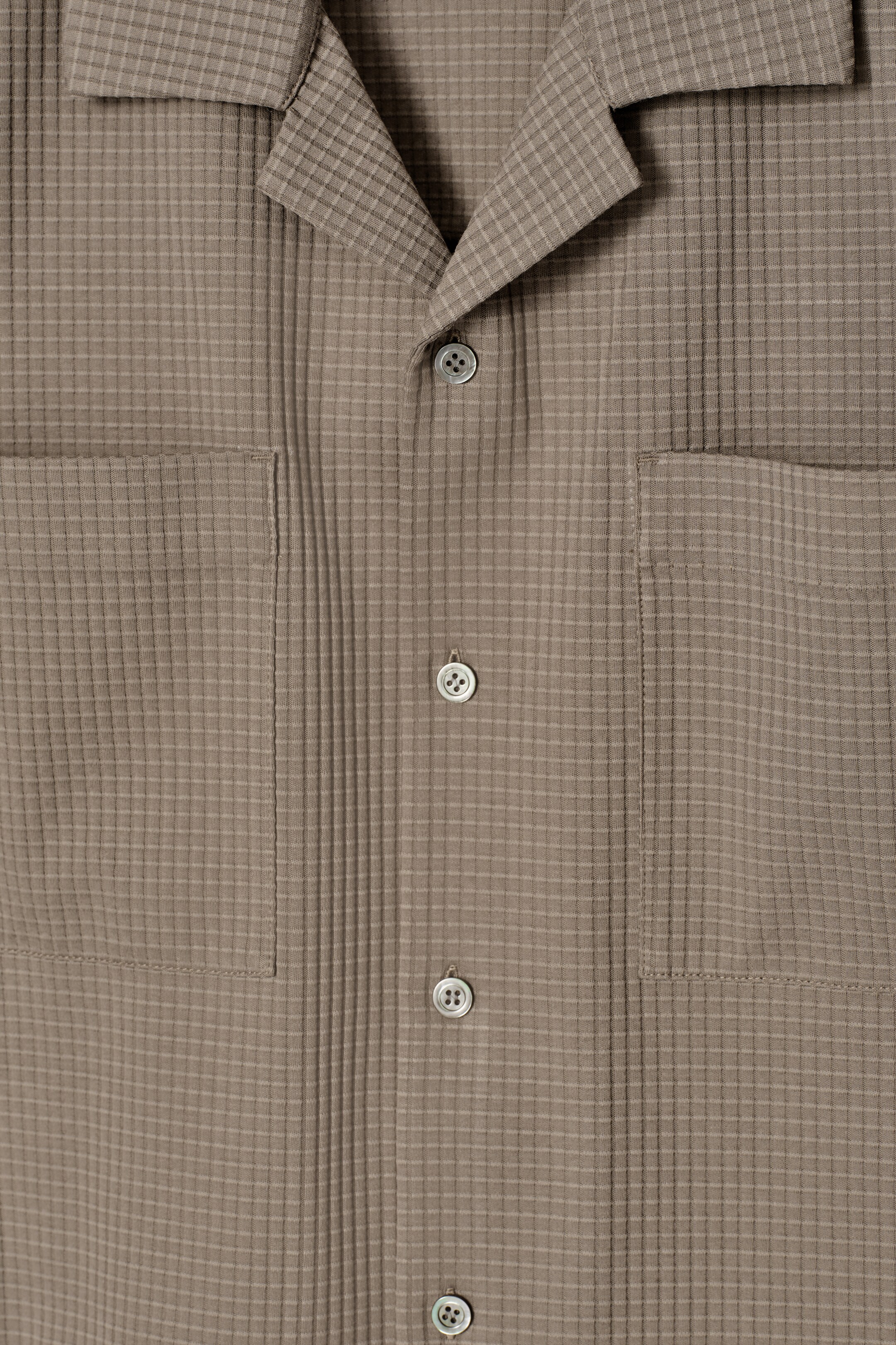 Agrandir l'image: CHEMISE RESORT DÉCONTRACTÉE EN COTON TEXTURÉ - BRUN - HOMME | H&M CH 8