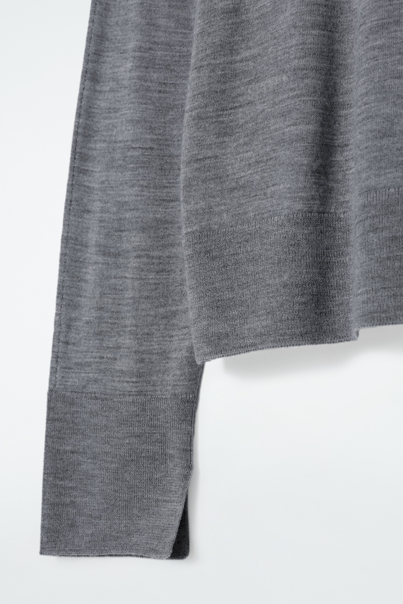 PULL COL EN V EN LAINE MÉRINOS - GRIS - 5