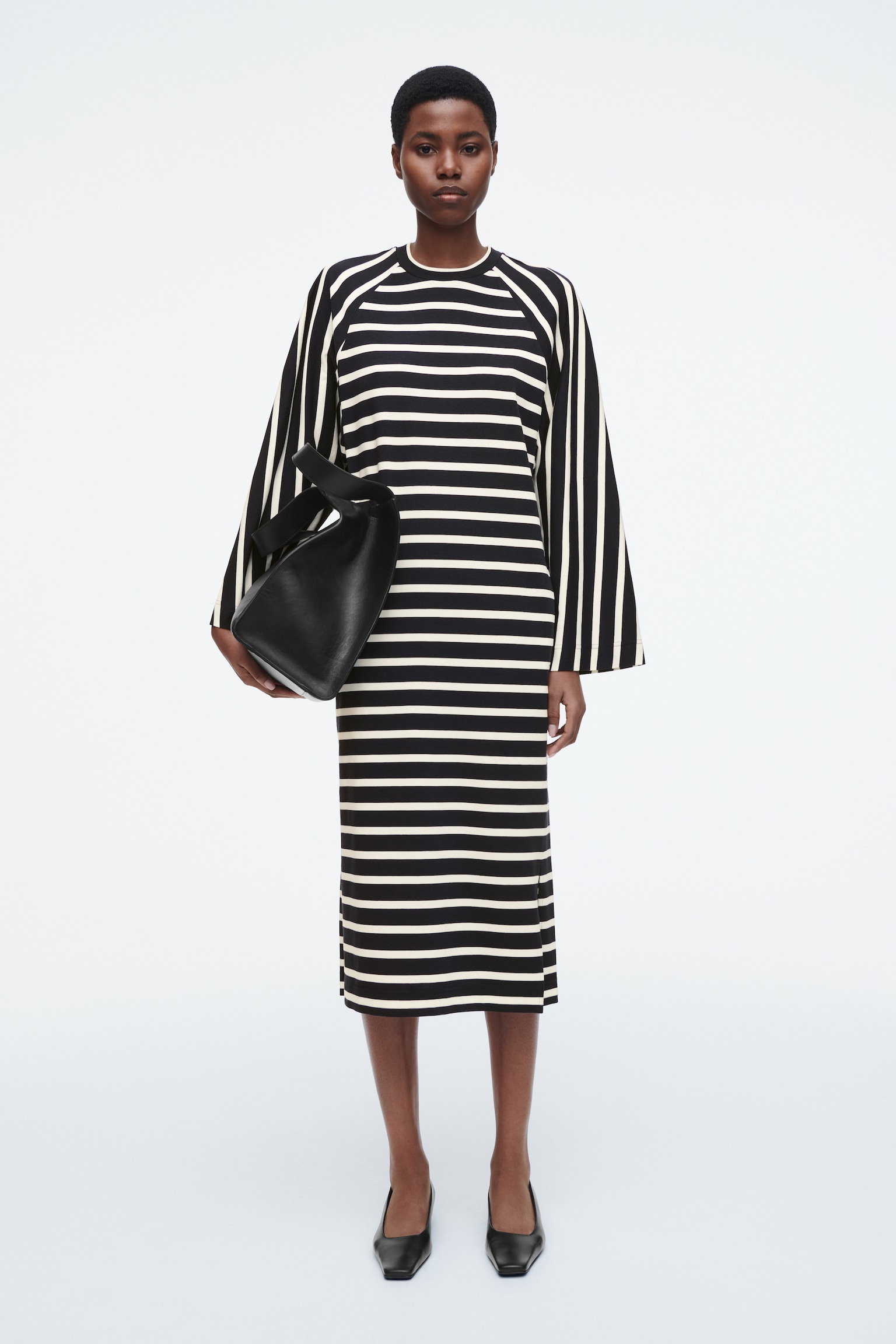 JERSEY MIDI COLUMN DRESS - NAVY / STRIPED/BLACK