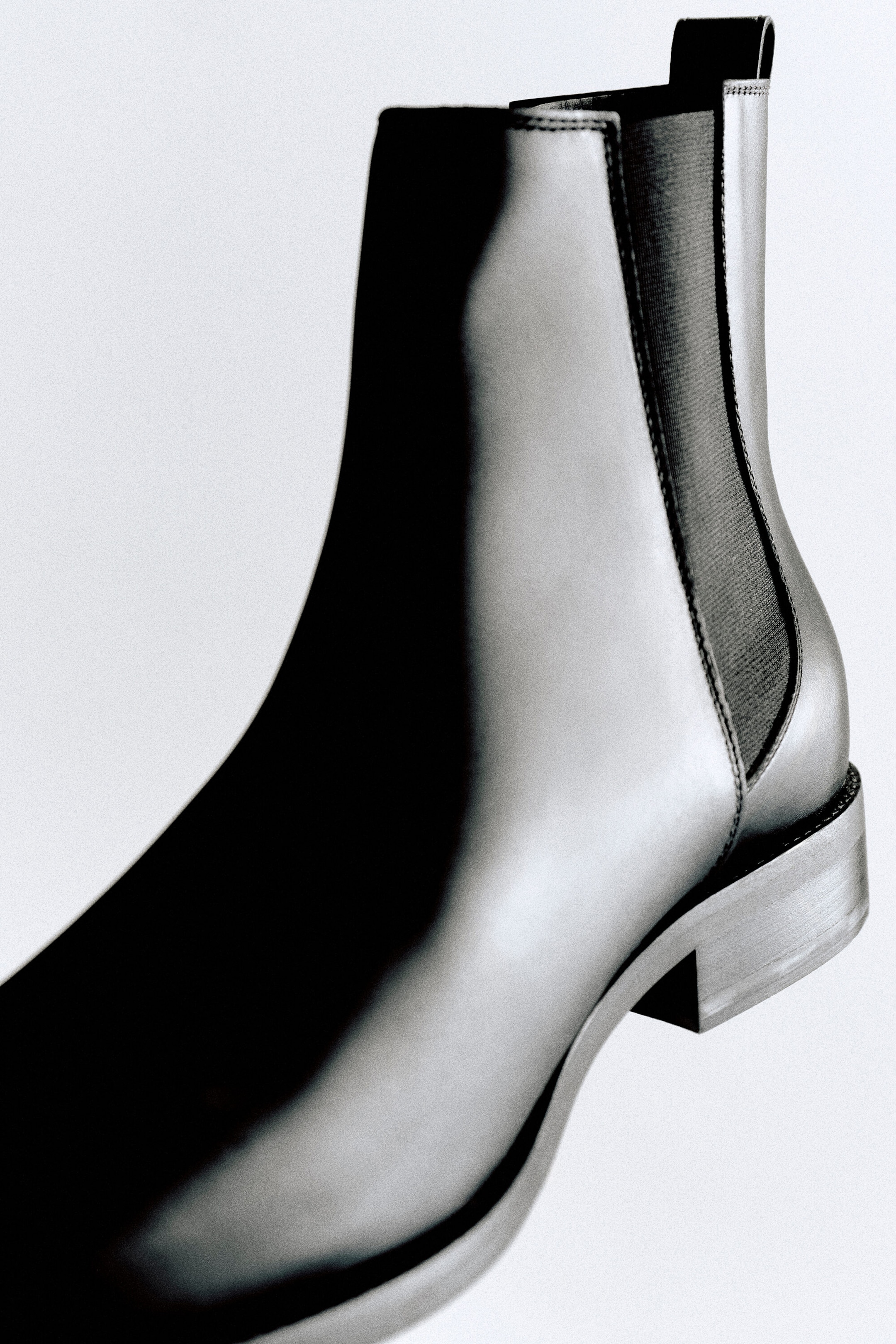 CHELSEA-BOOTS AUS LEDER