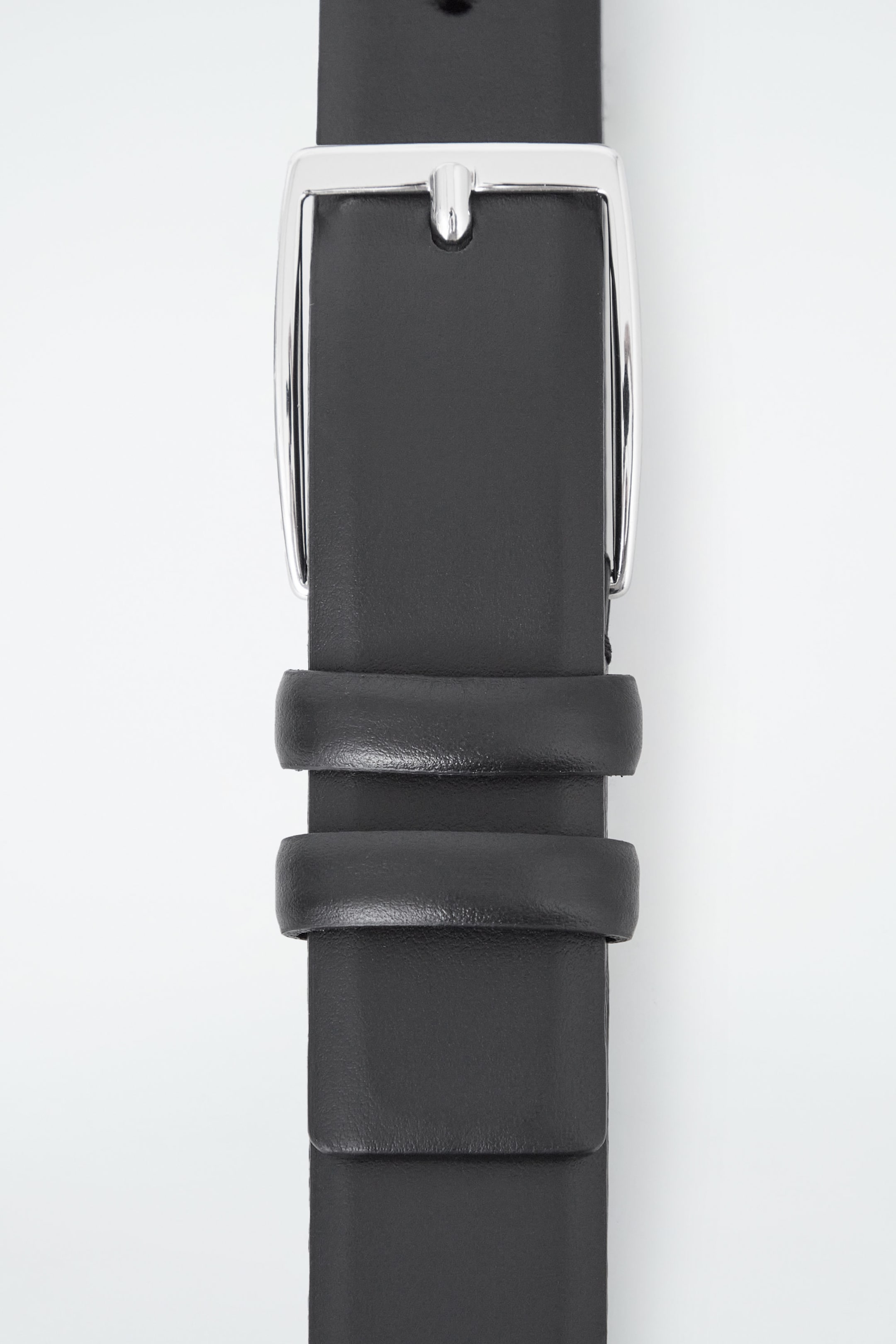 StillMedia/DescriptiveDetail