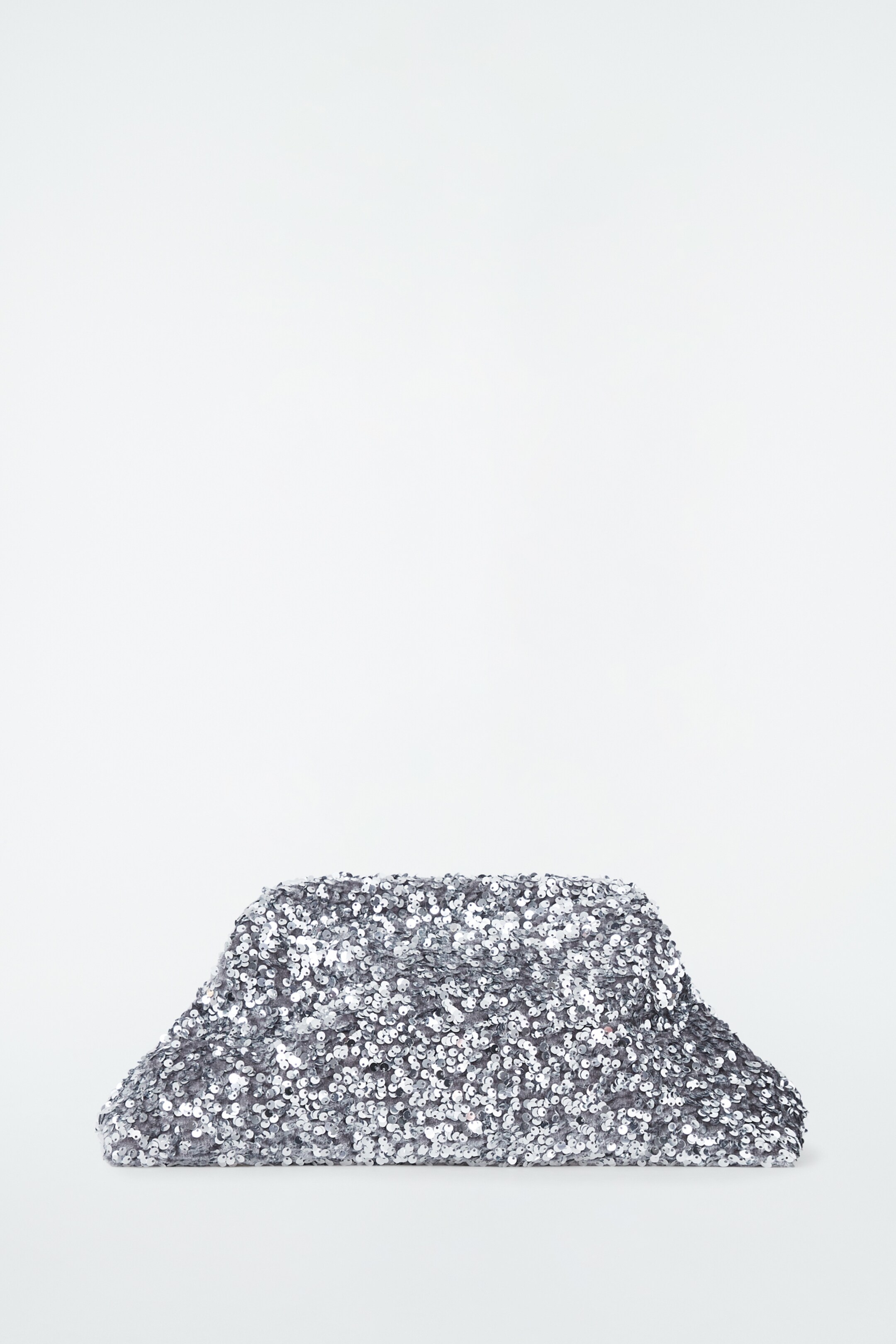 Grösseres Bild ansehen: OVERSIZED-CLUTCH MIT PAILLETTEN - SILBER - DAMEN | H&M CH 1