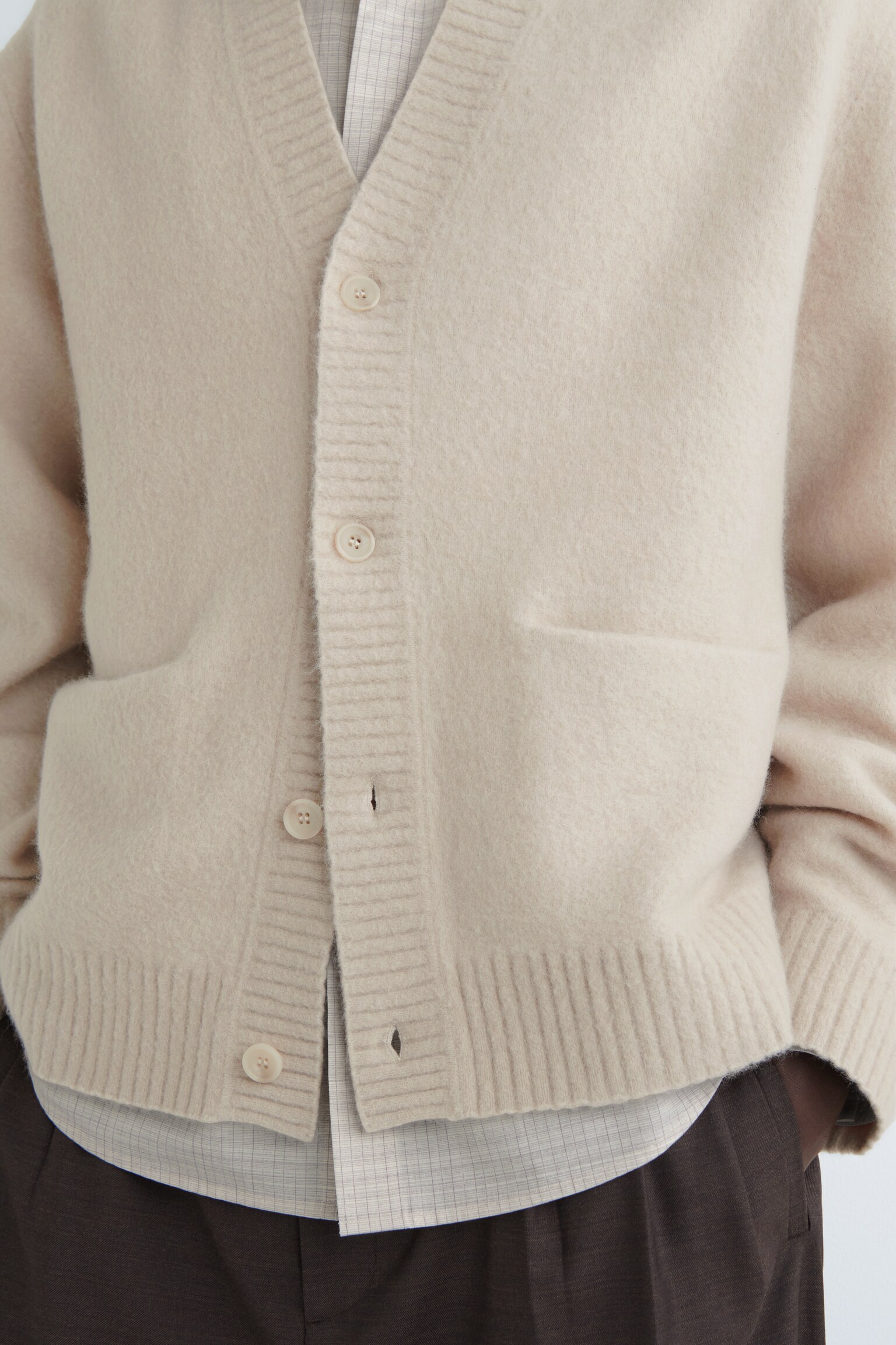 BRUSHED-WOOL V-NECK CARDIGAN - BEIGE/LIGHT BLUE - 8