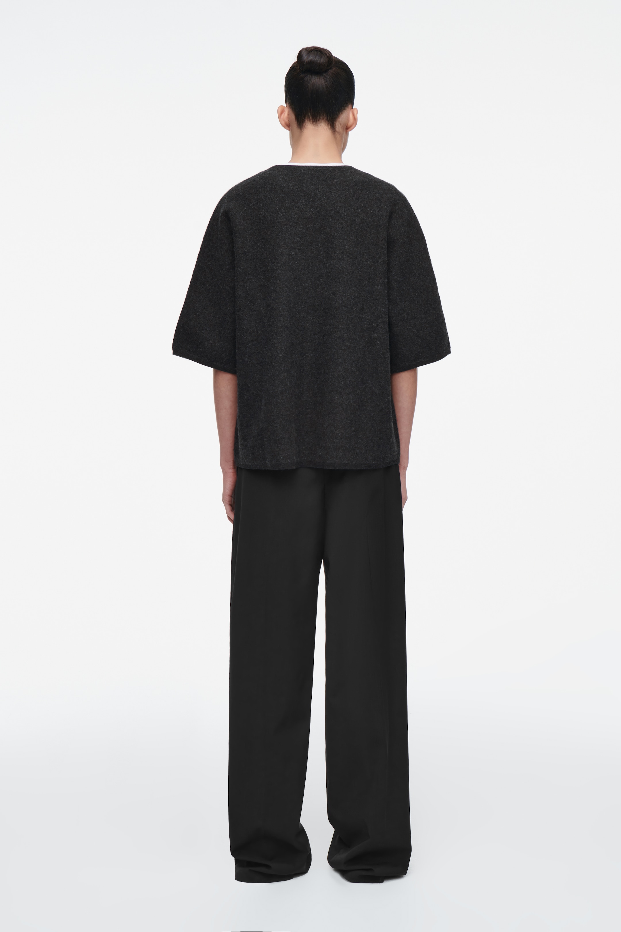 Vezi imaginea mai mare: TRICOU OVERSIZED DIN LÂNĂ MERINO FIERBĂ - GRI MELANJAT - FEMEI | H&M RO 4