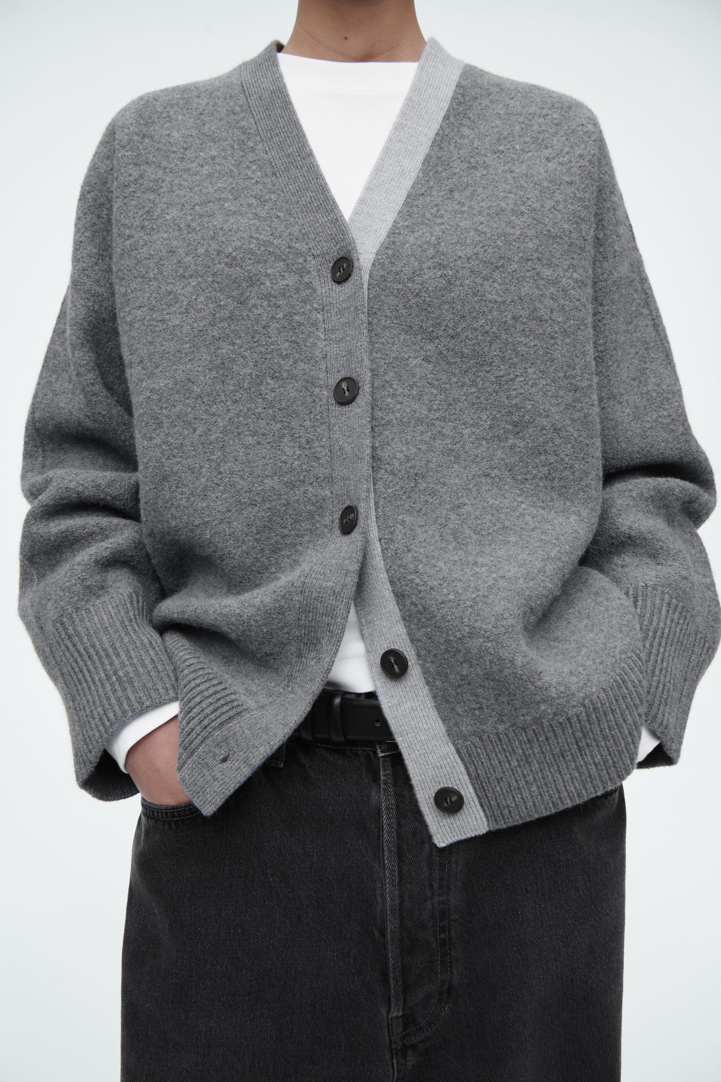 カーディガン COS - COS COLOUR-BLOCK WOOL CARDIGAN COS Colour-block Cardigan in Green | Lyst