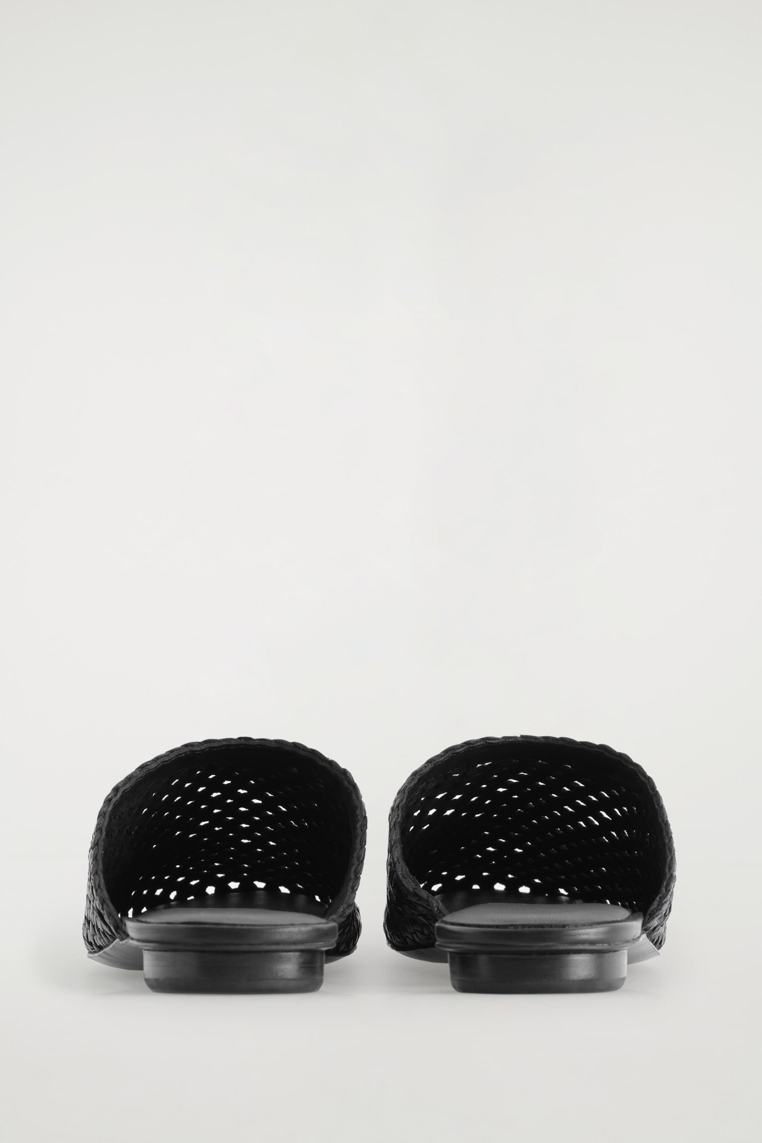MULES EN CUIR TRESSÉ - NOIR - 6
