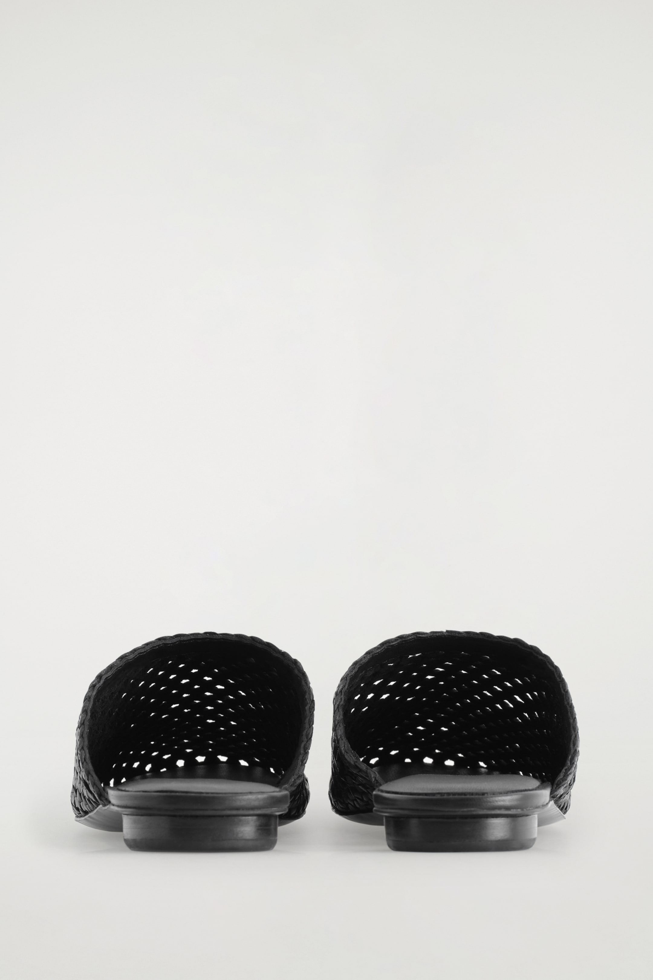 Agrandir l'image: MULES EN CUIR TRESSÉ - NOIR - FEMME | H&M FR 5
