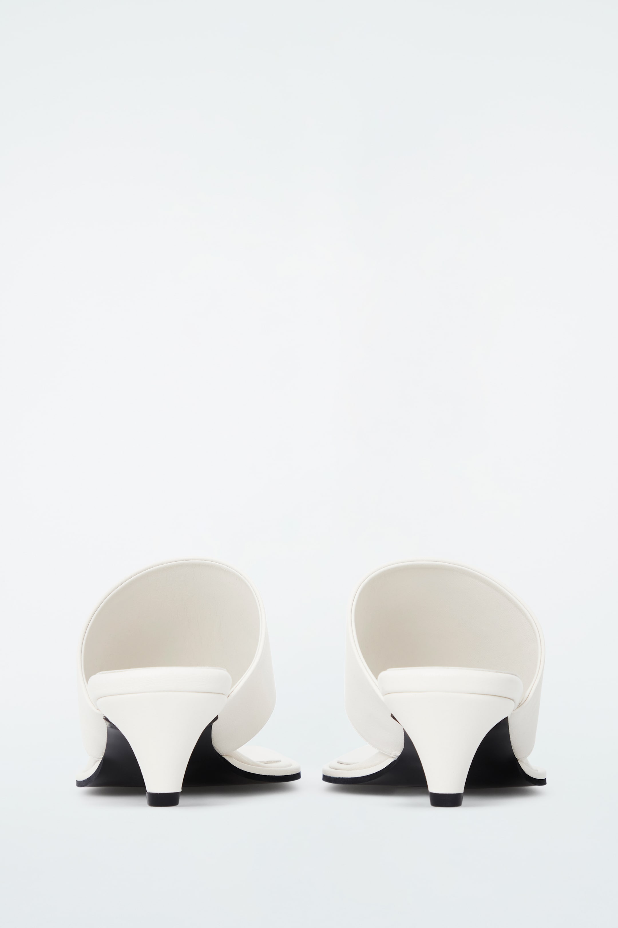 View larger image: TOE-POST HEELED SANDALS - WHITE - Ladies | H&M GB 2