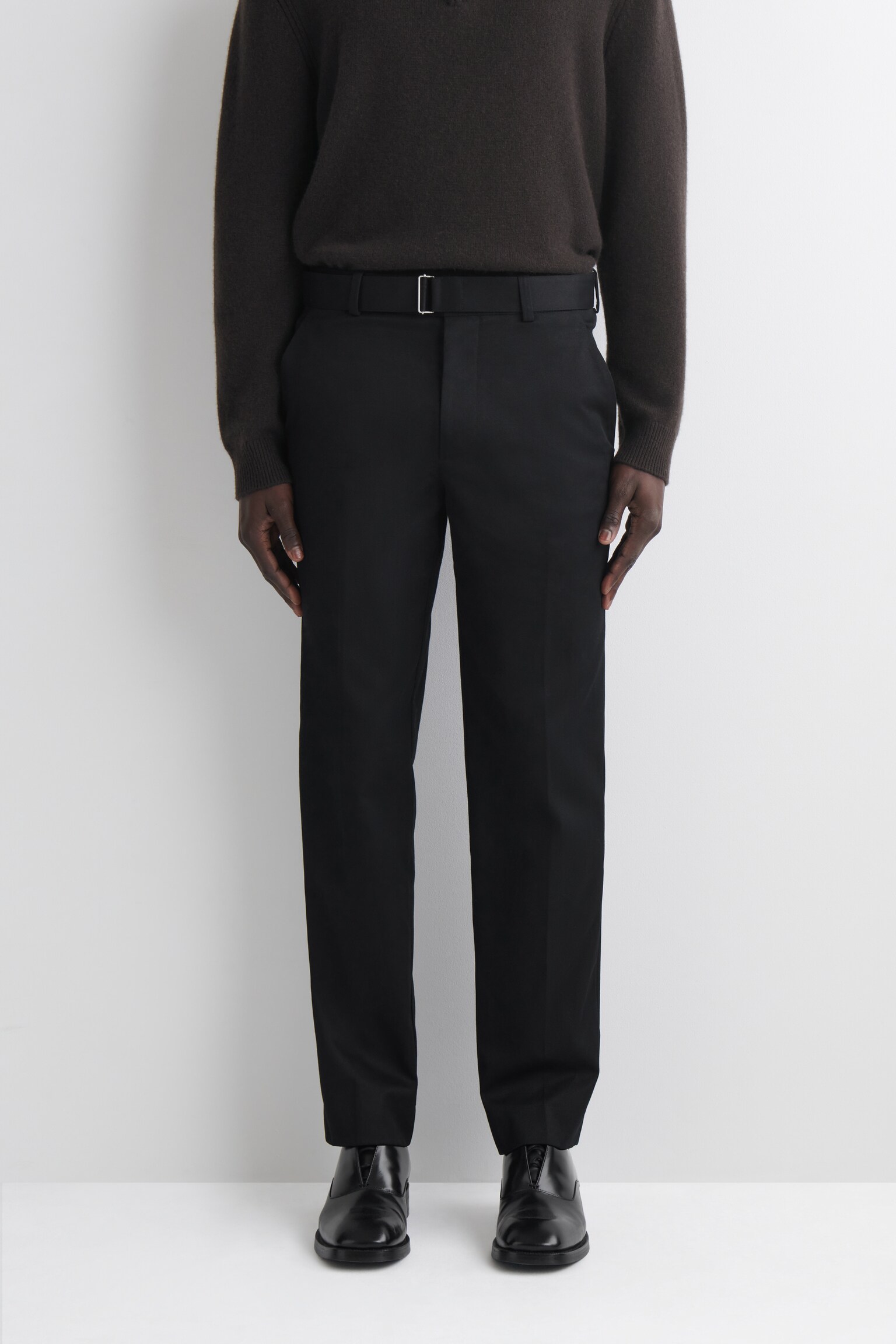 Katoenen broek met ceintuur, normale pasvorm en rechte pijpen - ZWART - 6