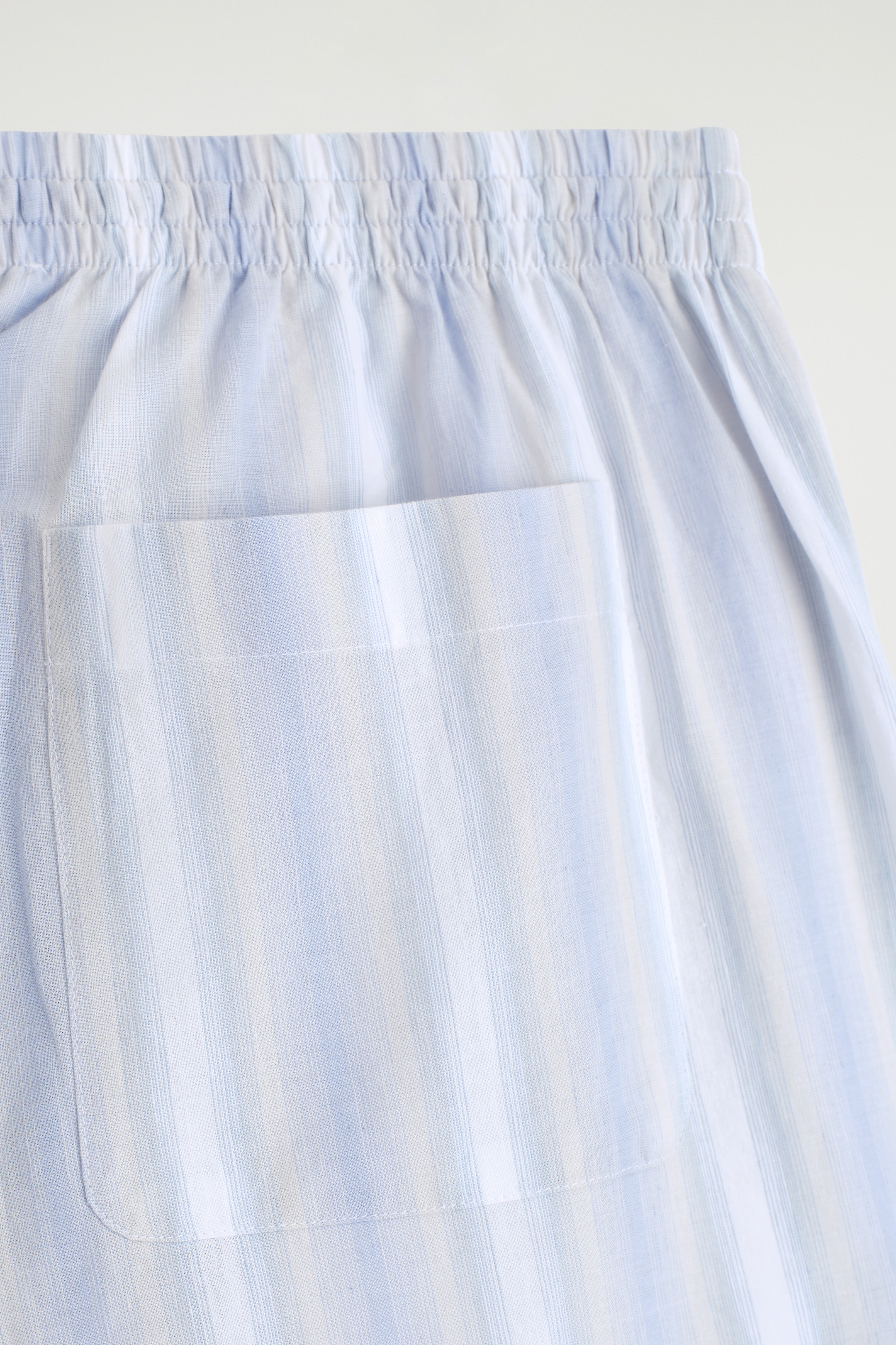 Visualizza immagine più grande: SHORTS A RIGHE IN SEERSUCKER - BLU / RIGHE - DONNA | H&M IT 6